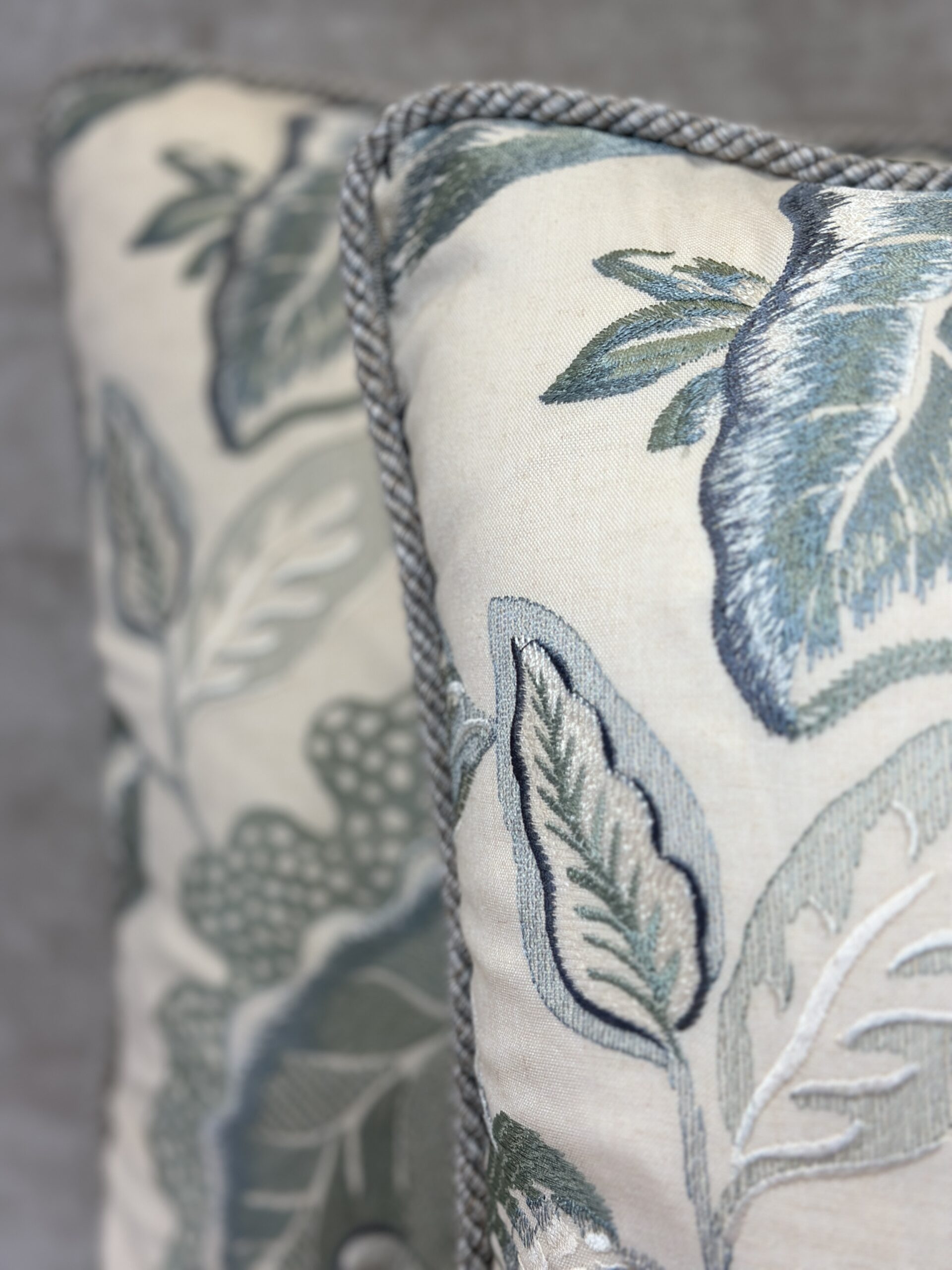 Colefax & Fowler Sumela Pillows