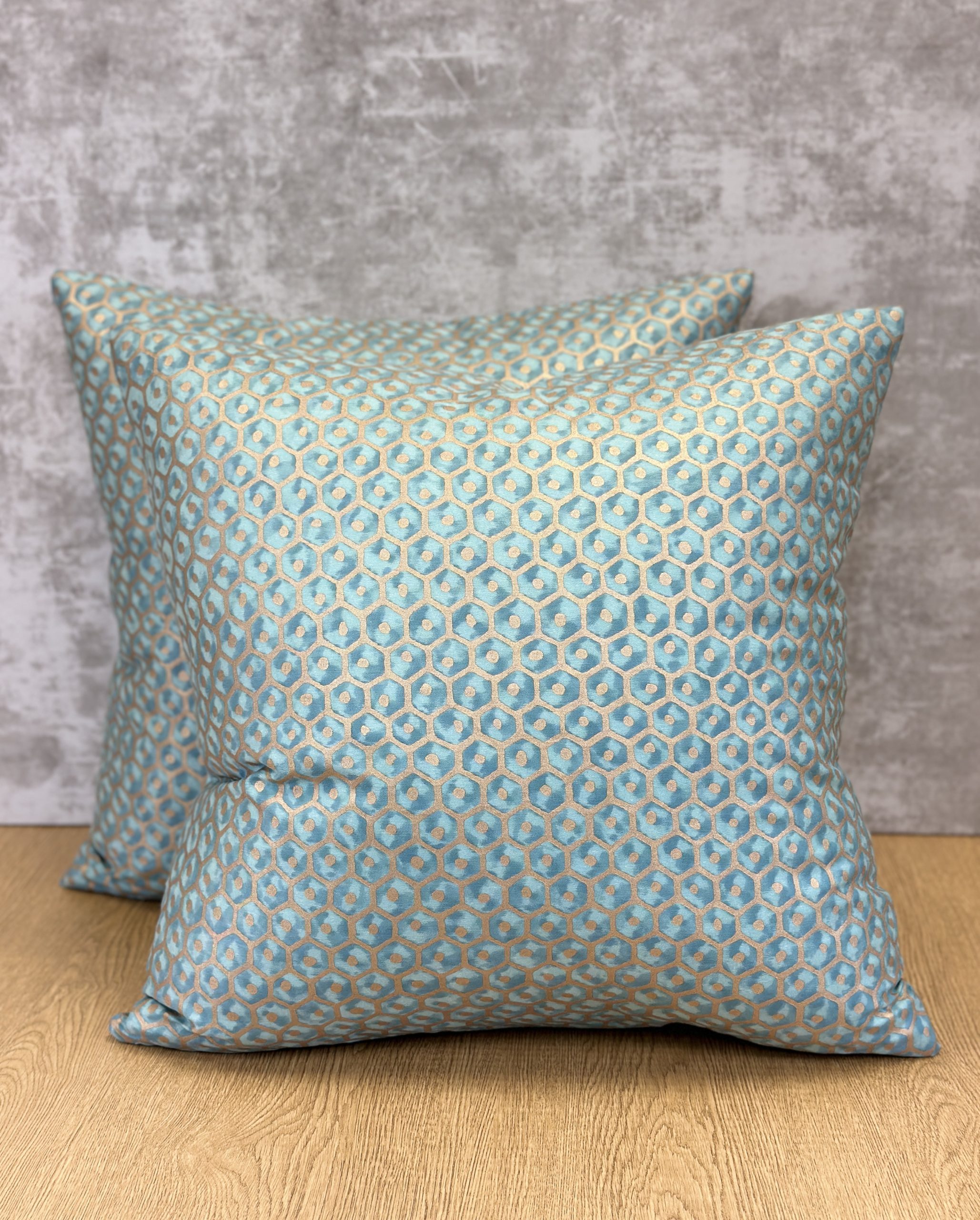 Fortuny Favo Pillows