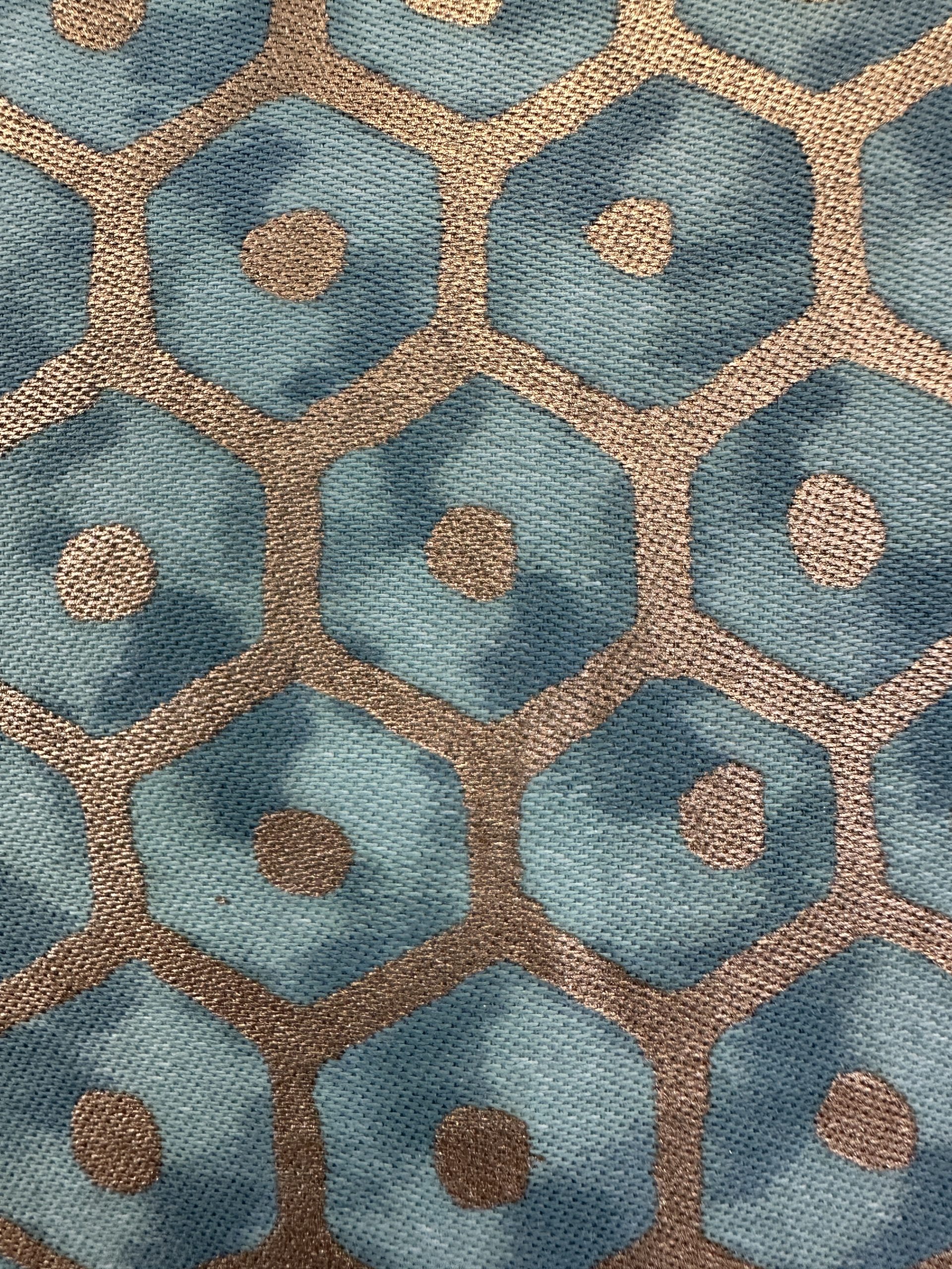 Fortuny Favo Pillows
