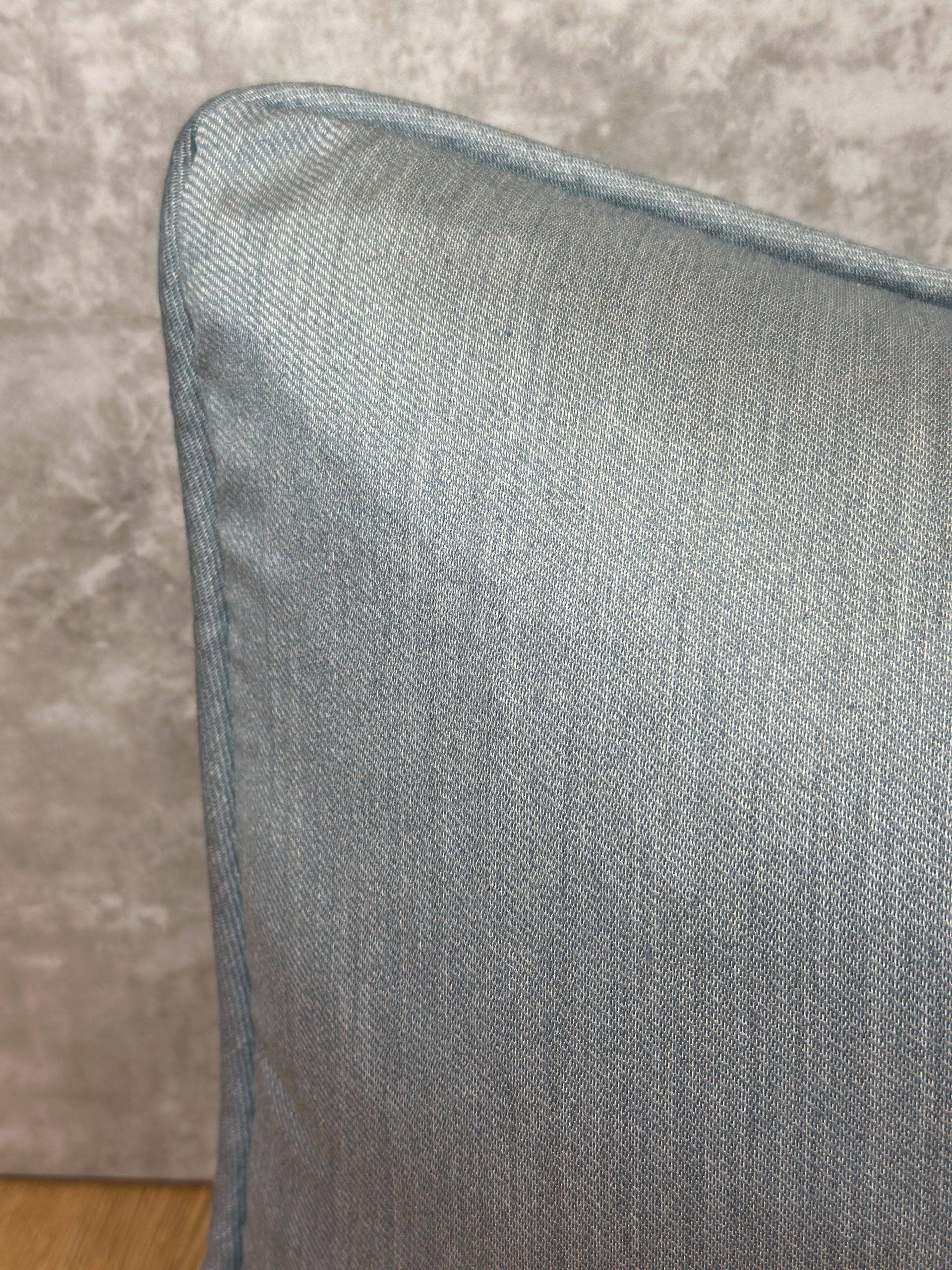 Villa Nova Torrin Pillows