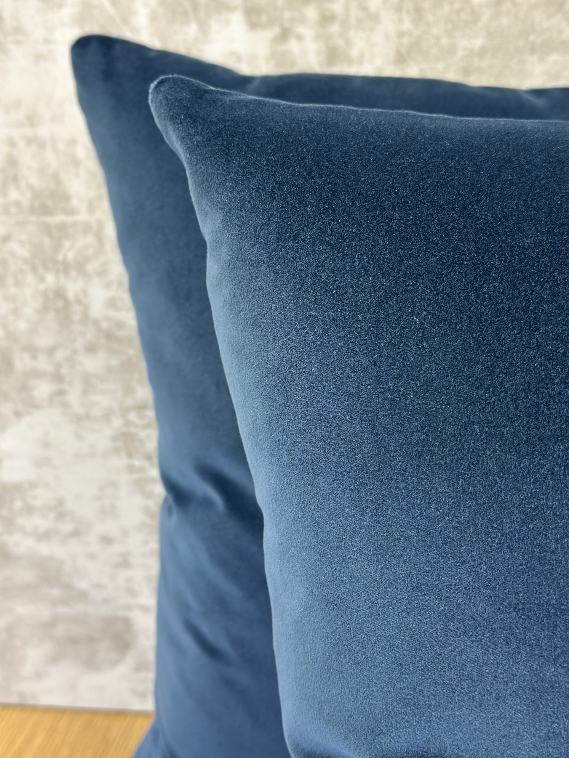 Manuel Canovas Orso Pillows