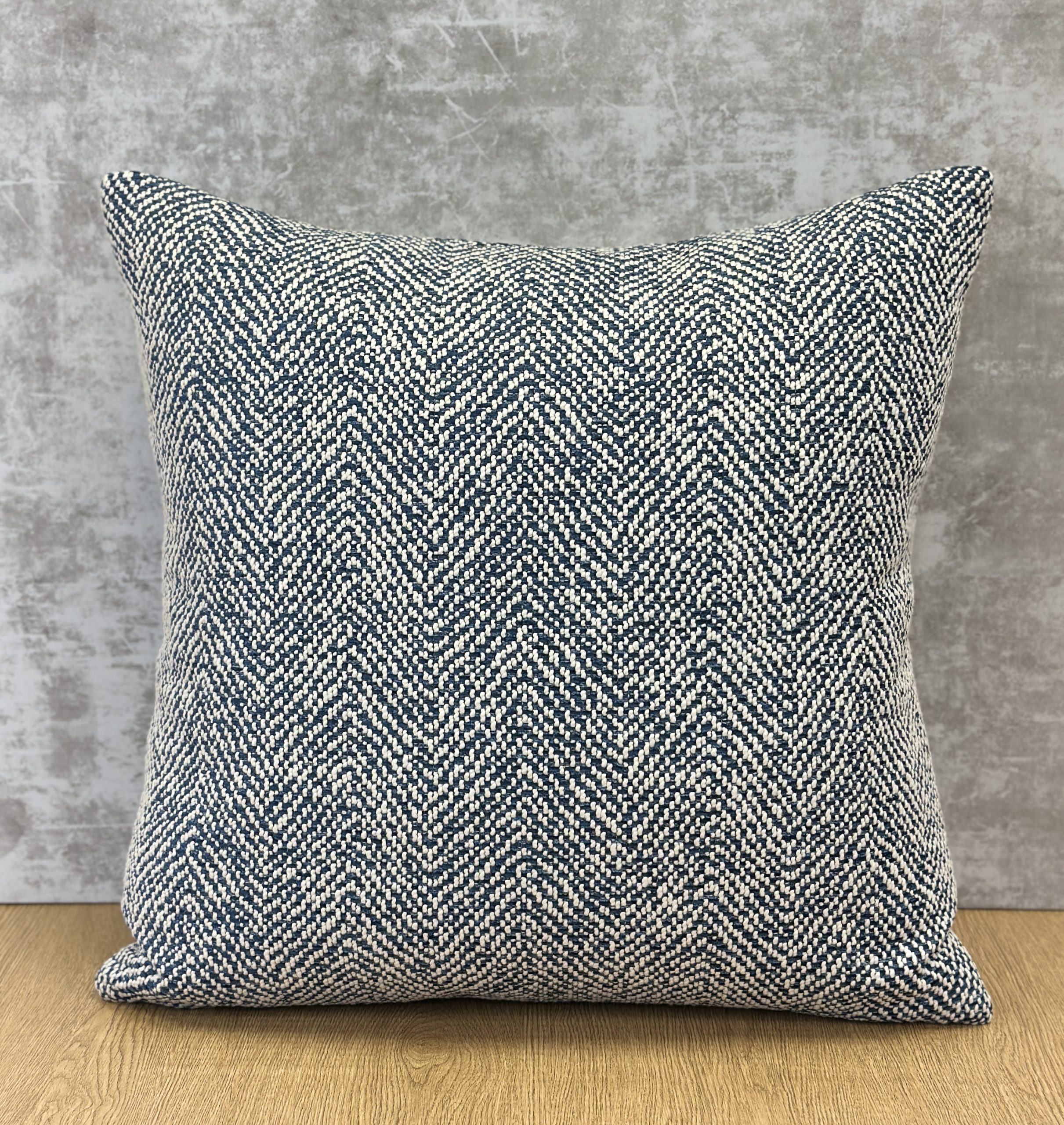 ROMO Okeyo Pillows