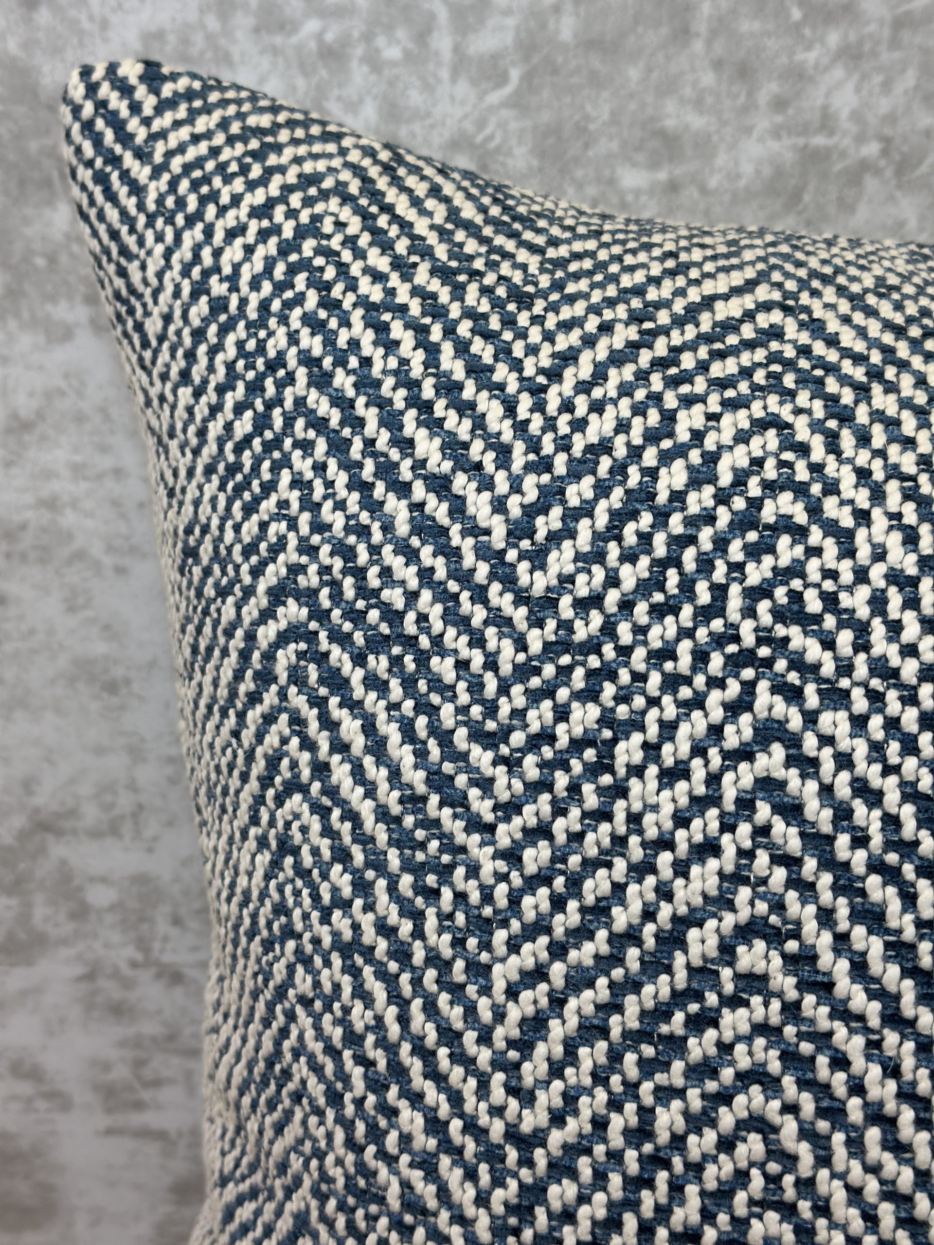 ROMO Okeyo Pillows