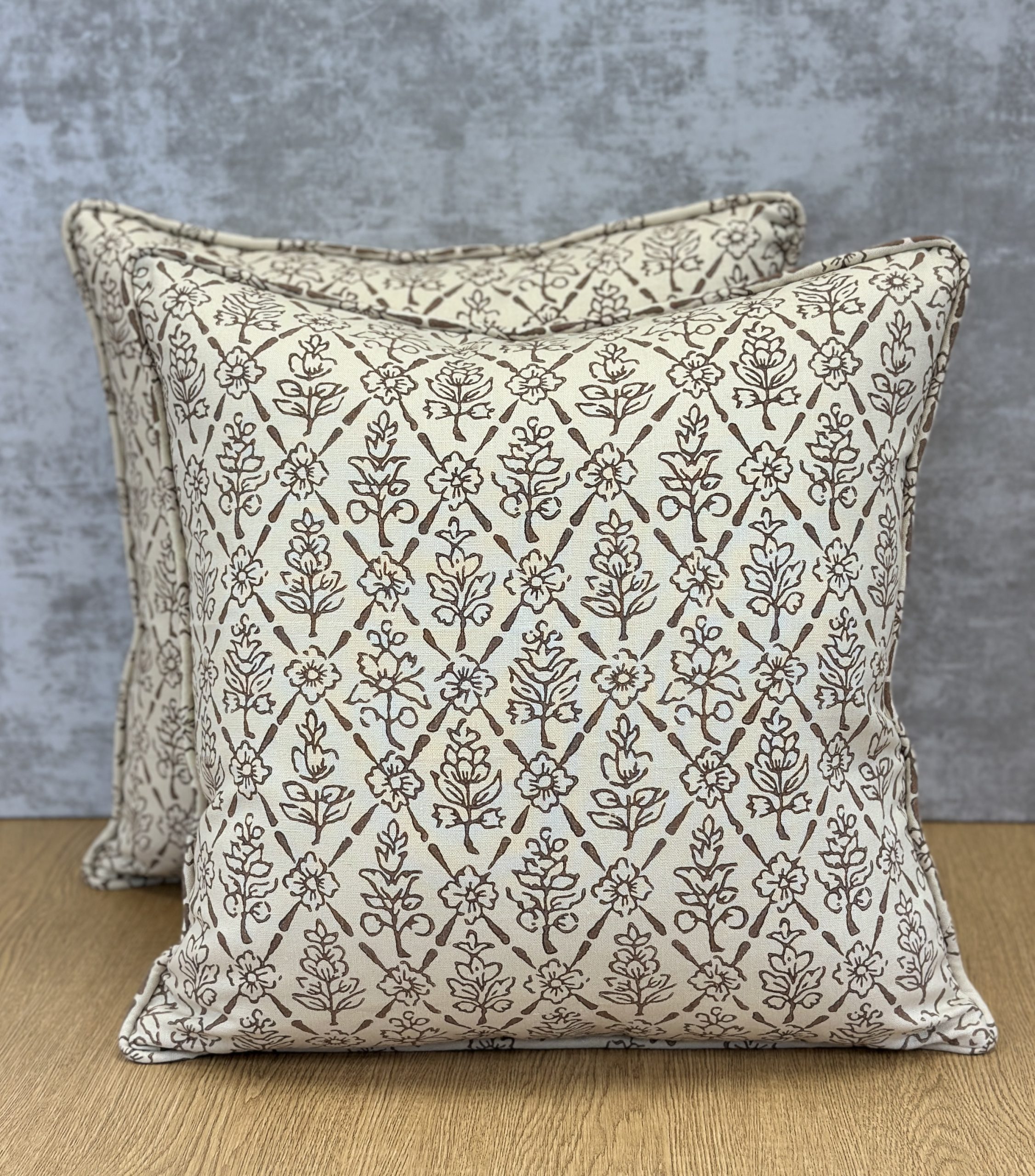 Namay Samay Sharmila Pillows