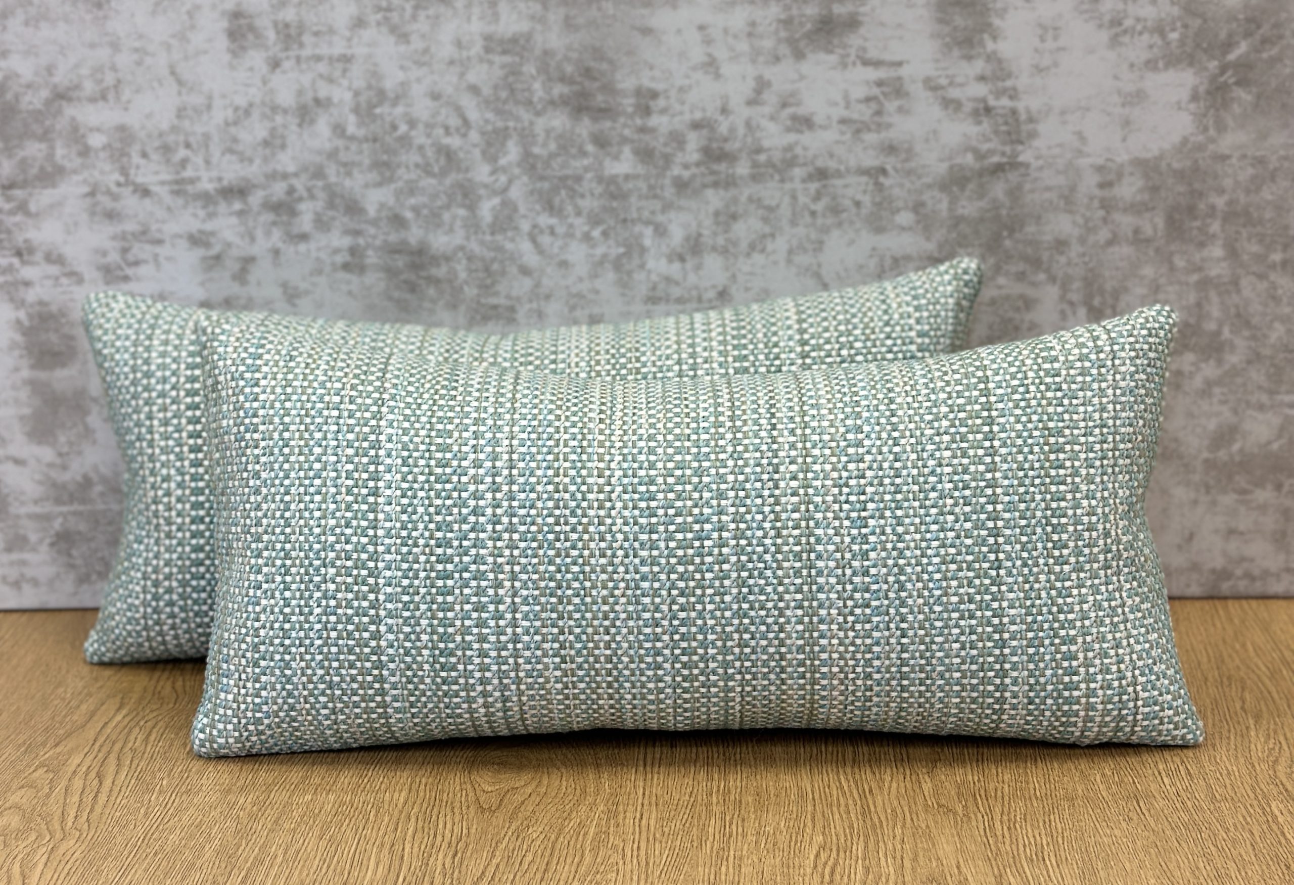 Kravet 37018 Pillows