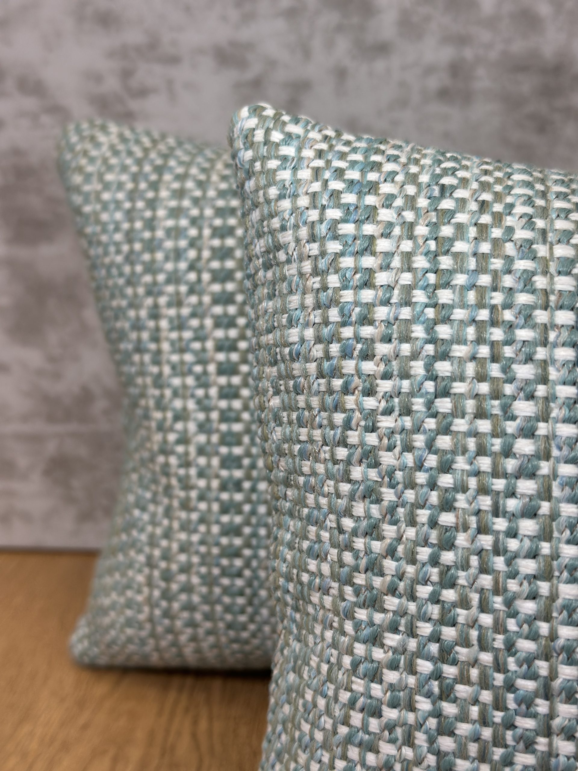 Kravet 37018 Pillows