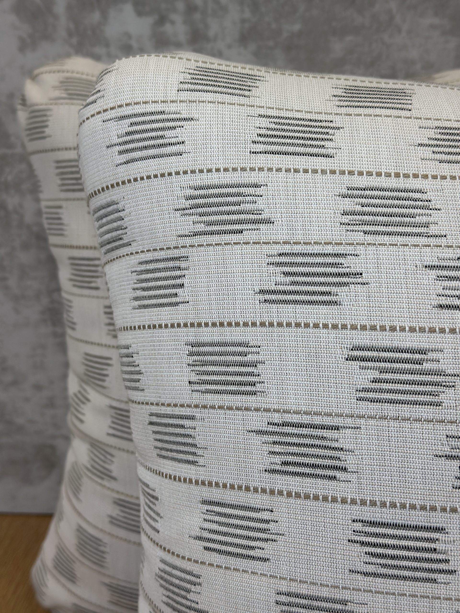 Perennials Willow Way Pillows