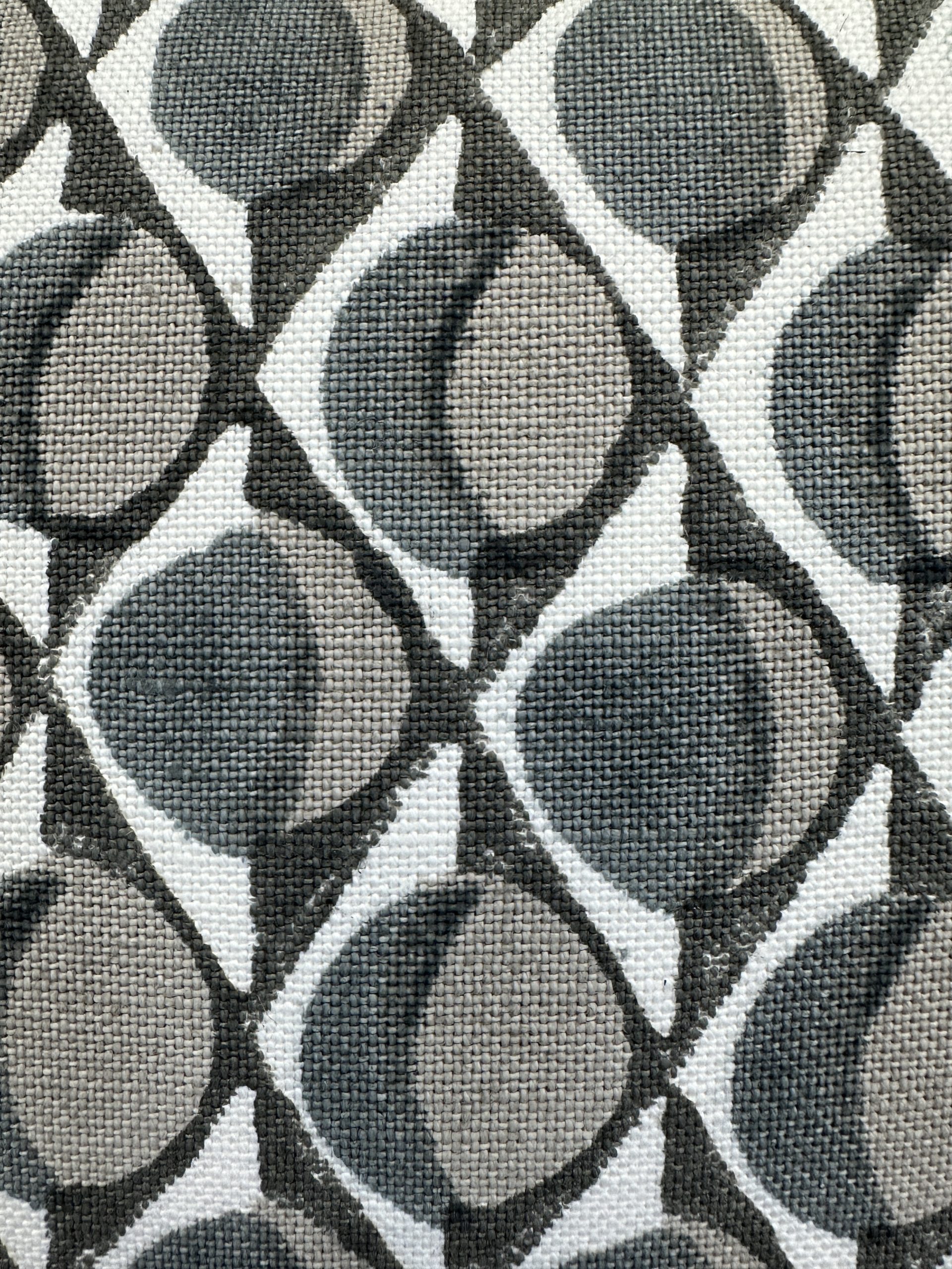 Seemakrish Clarendon Pillows