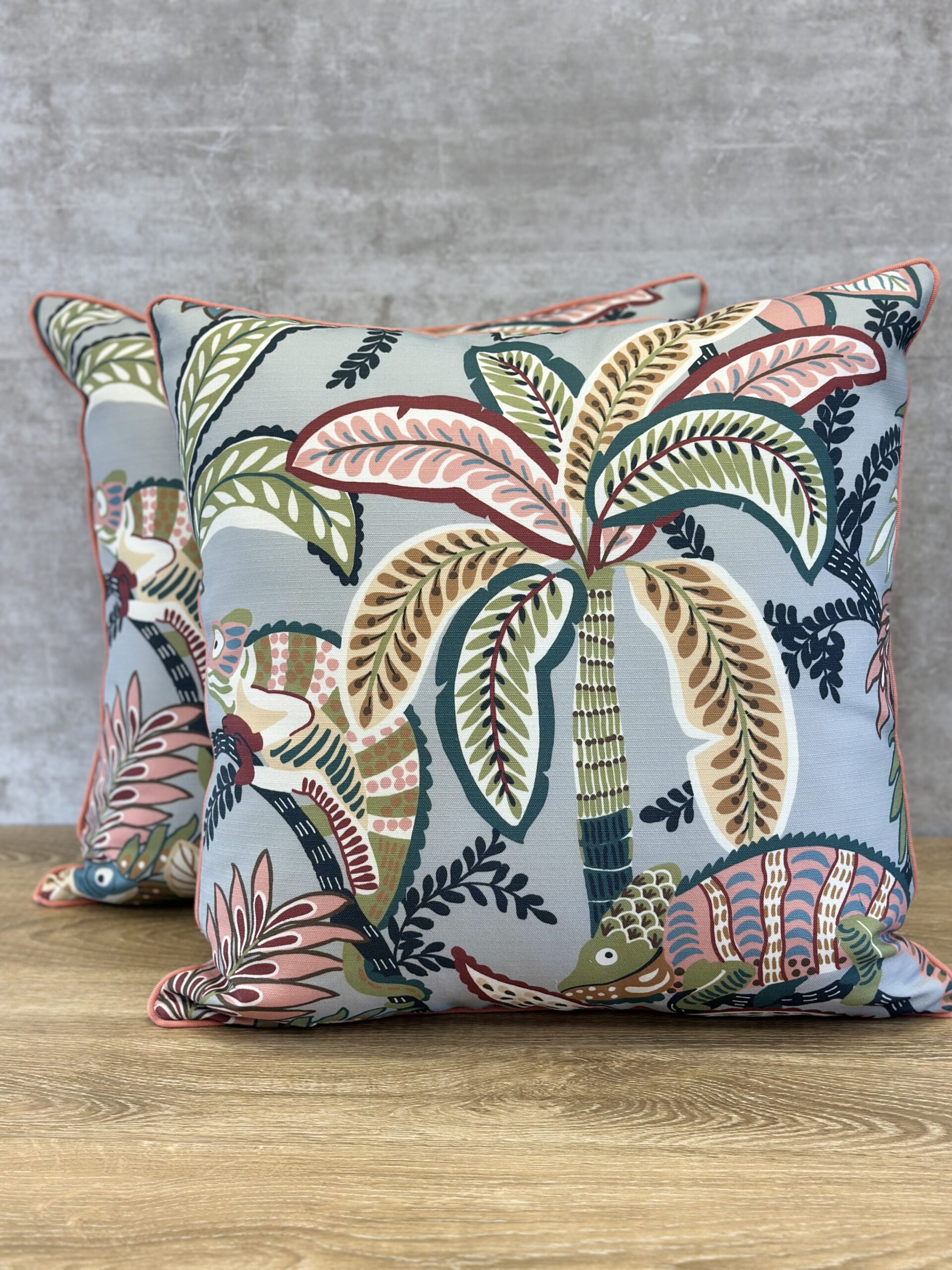 Thibaut Iggy Pillows