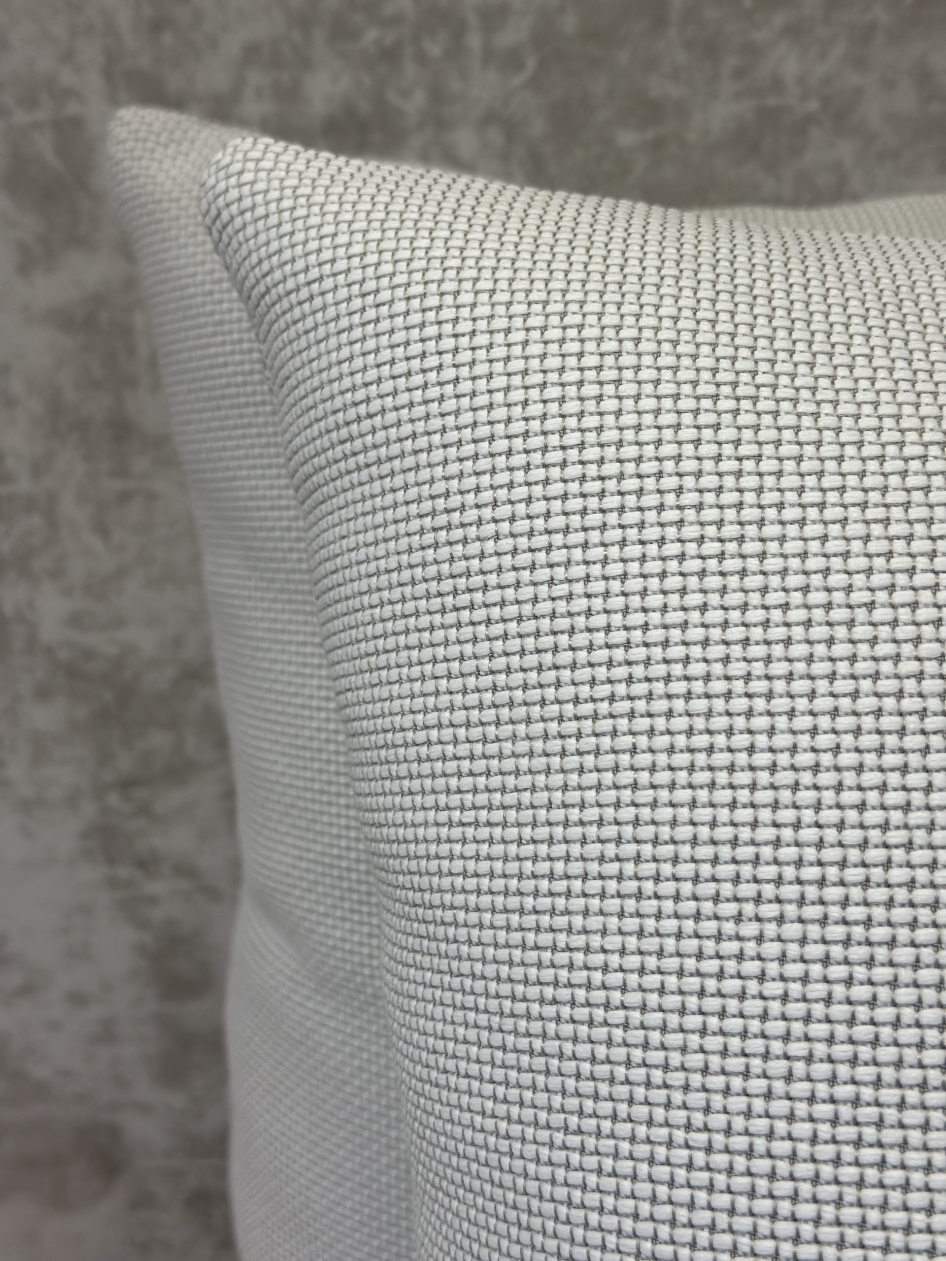 ROMO Yara Pillows