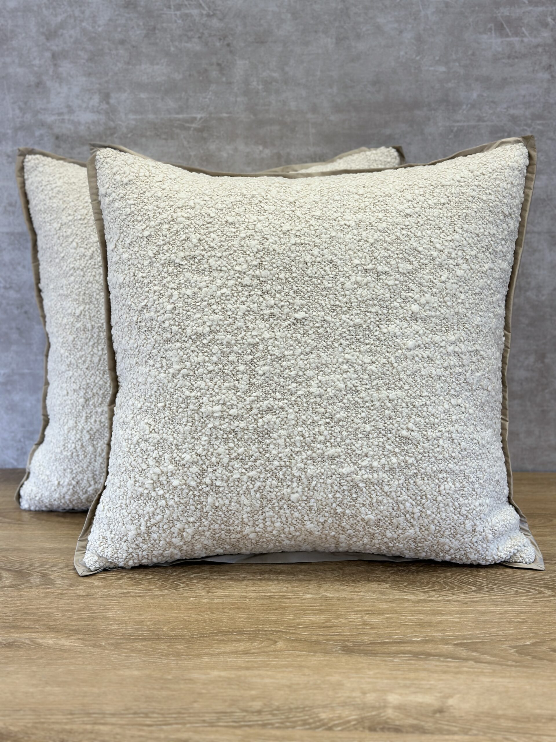 Zinc Betty Pillows