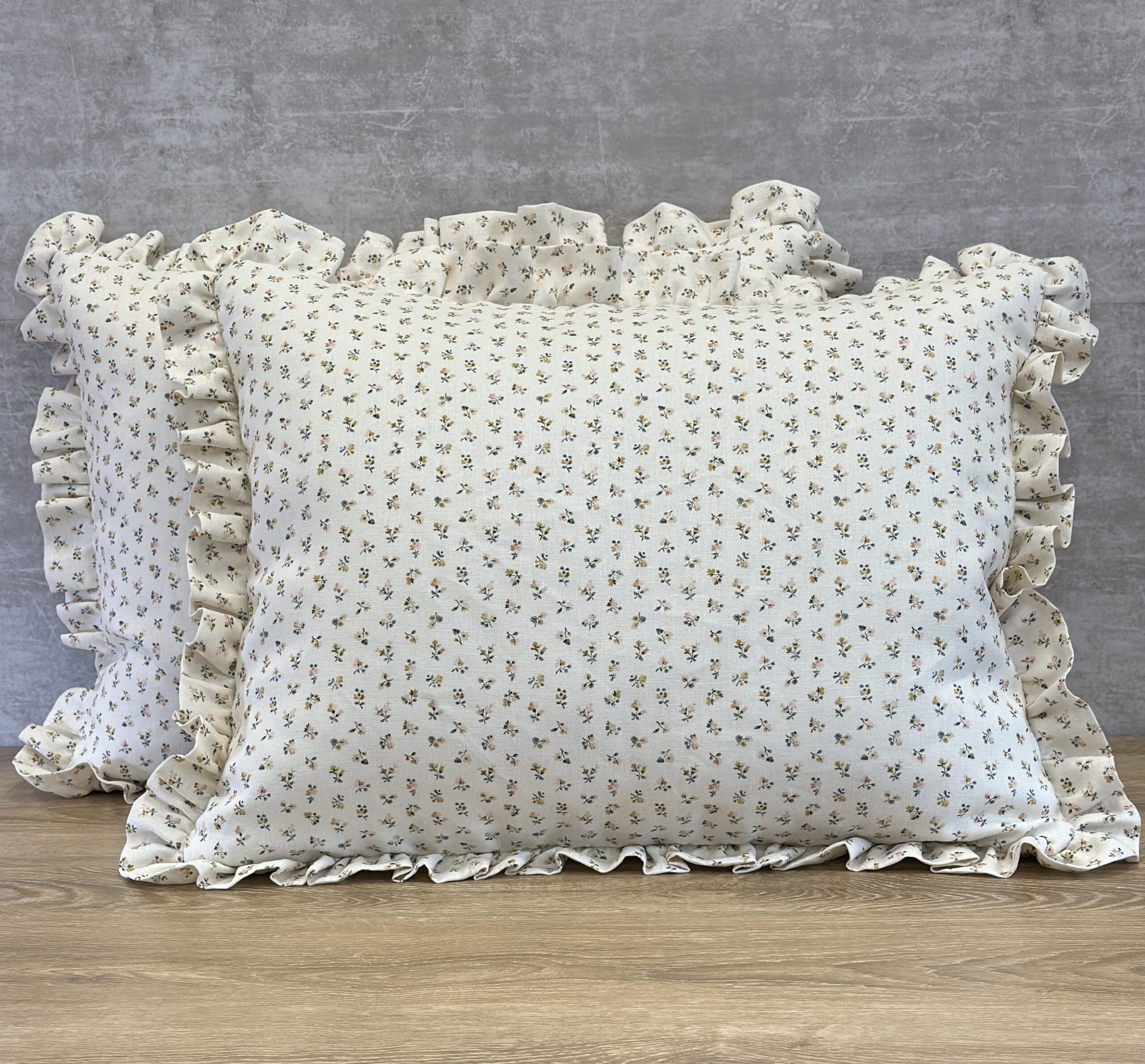 Cloth & Clover Cleeve Pillows