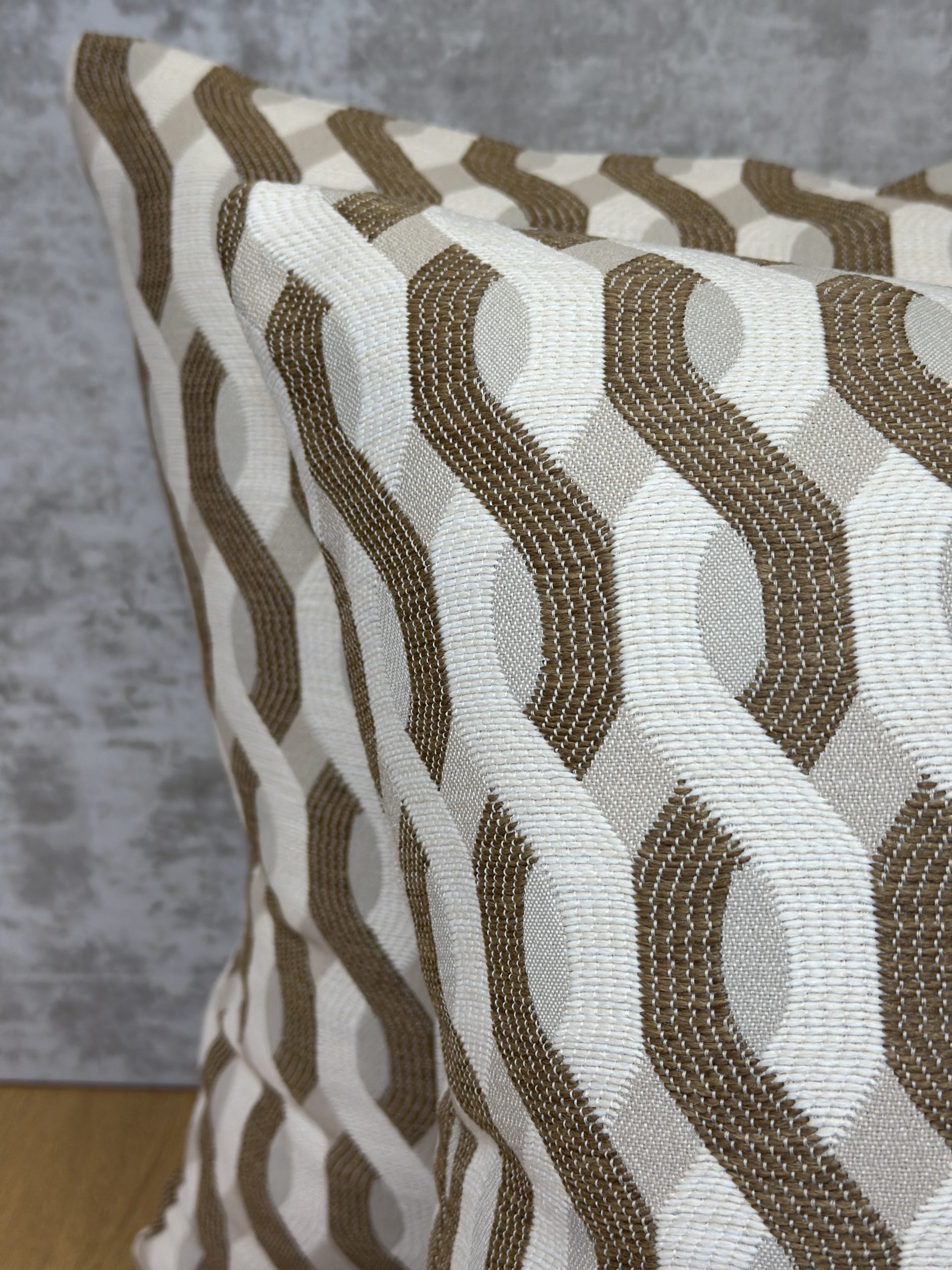 Elitis Farniente Pillows
