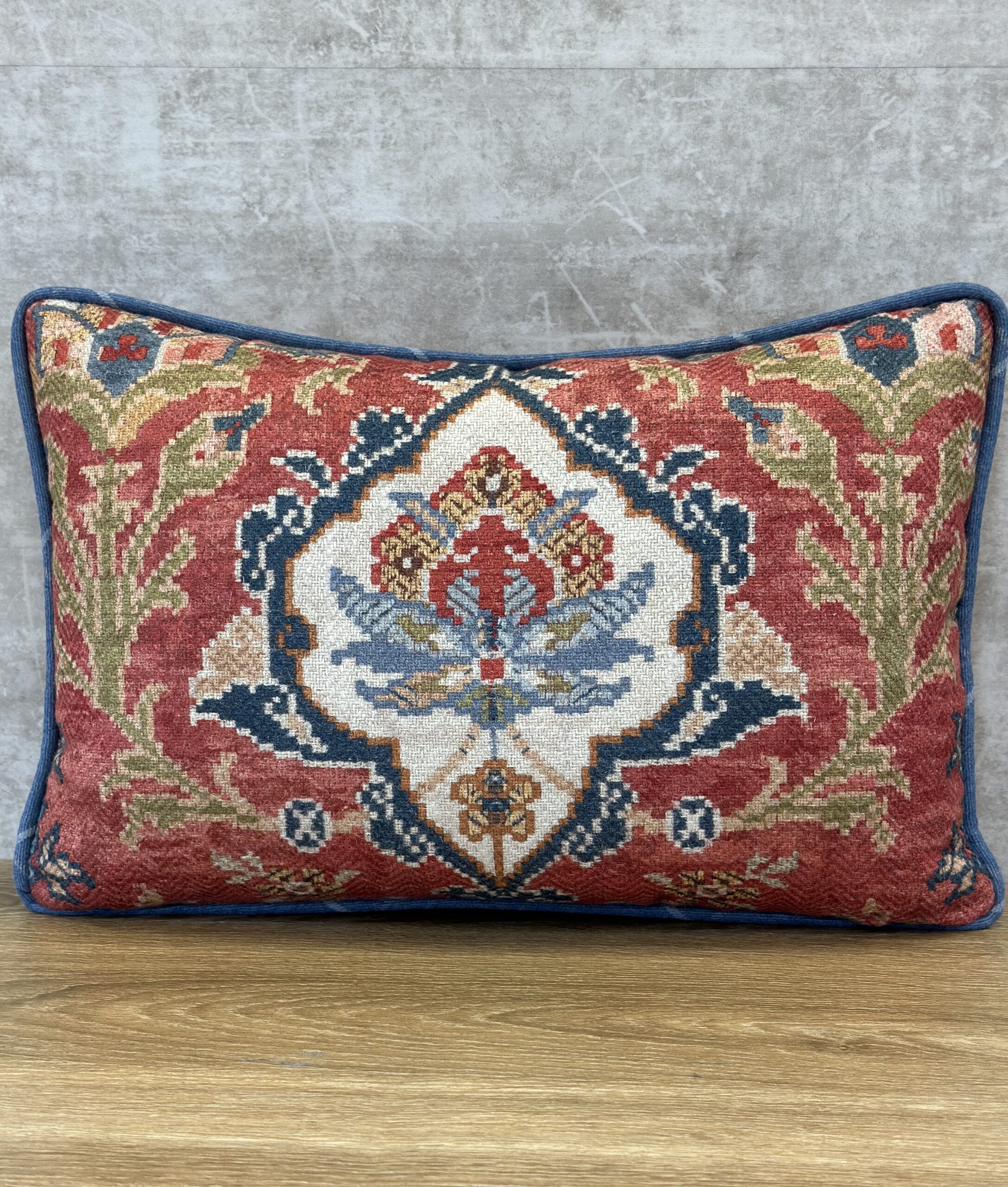 Colefax & Fowler Floriana Pillows