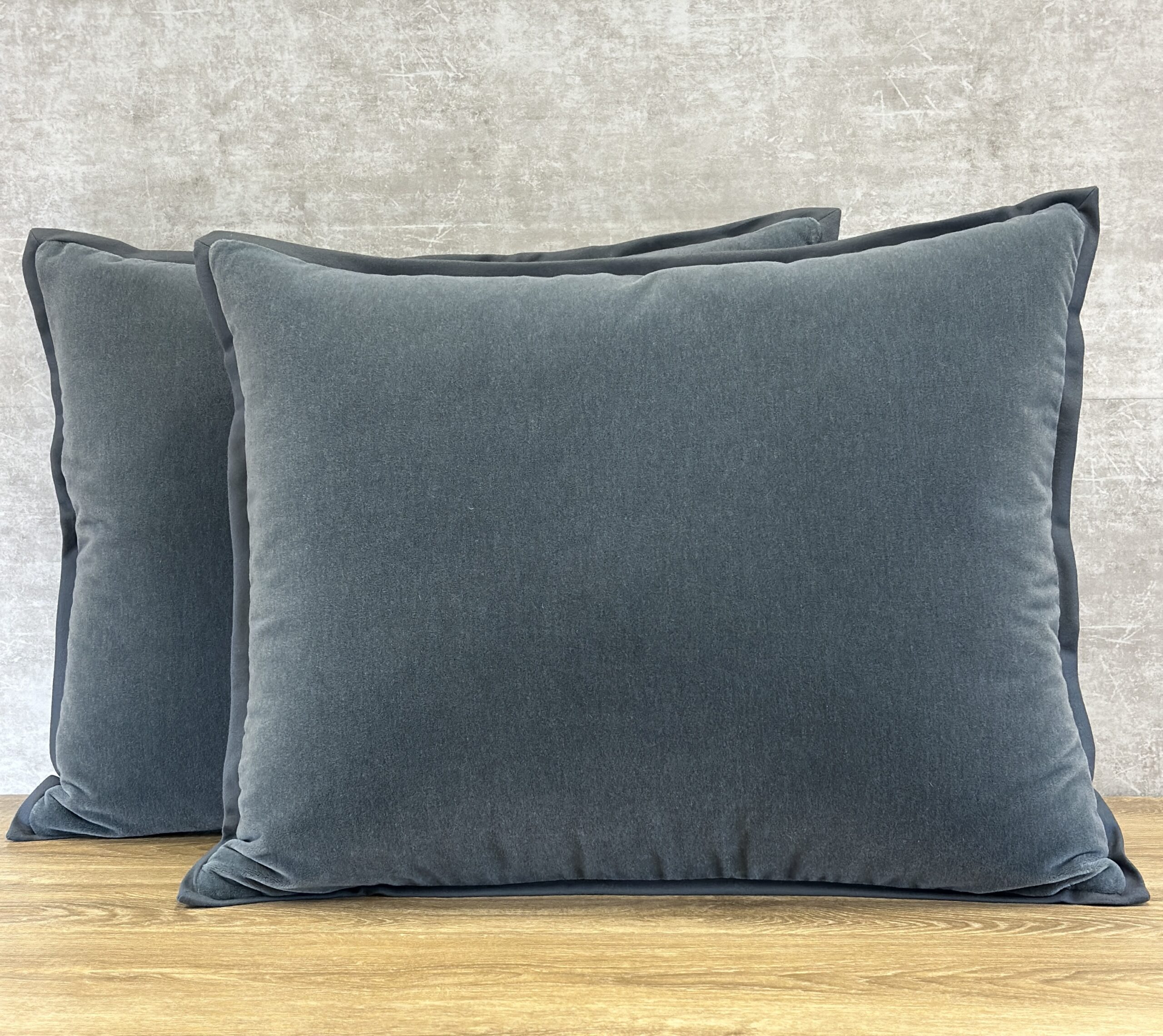 Rose Tarlow Lugano Pillows