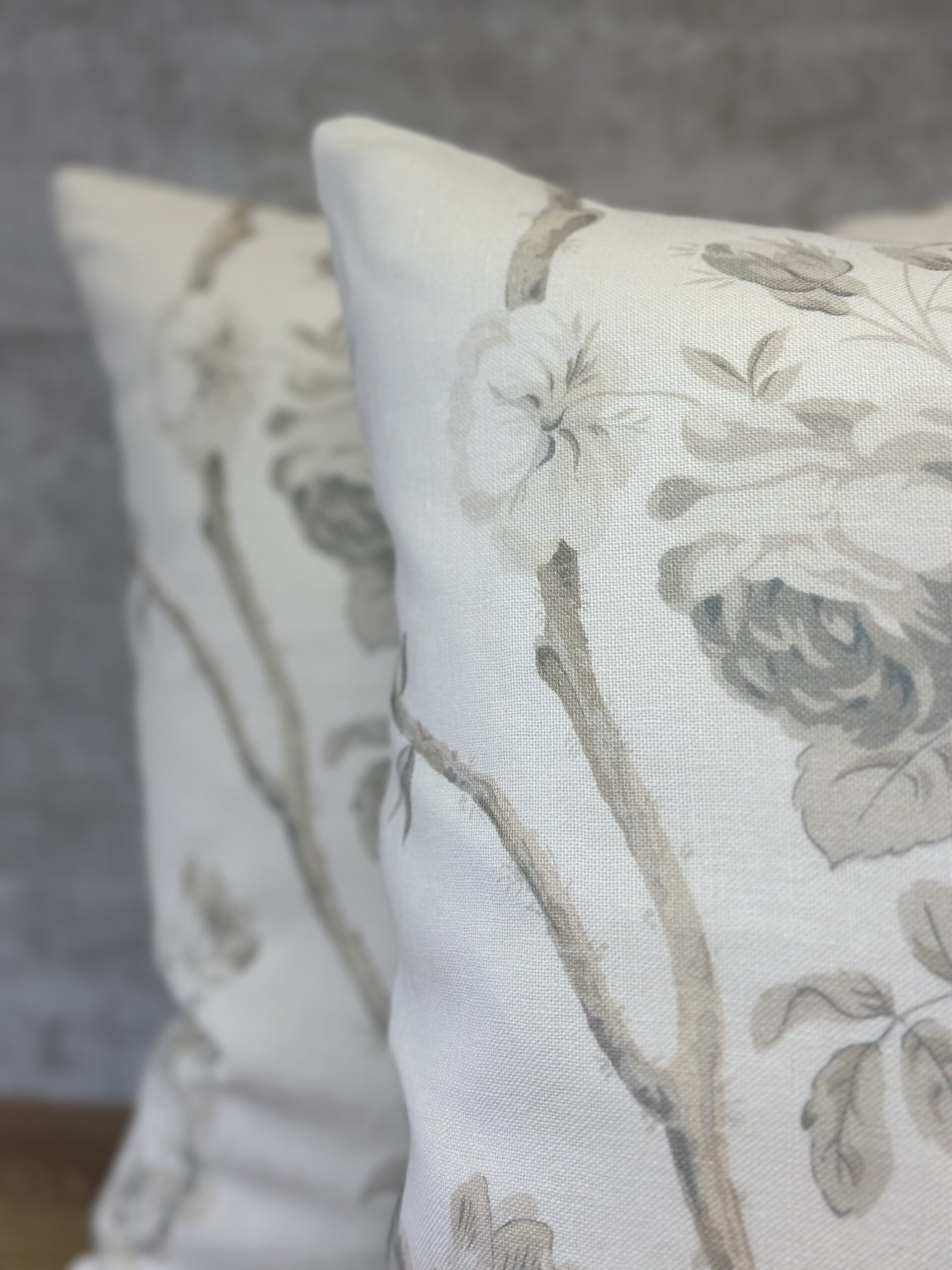 Lee Jofa Allegra Linen Pillows