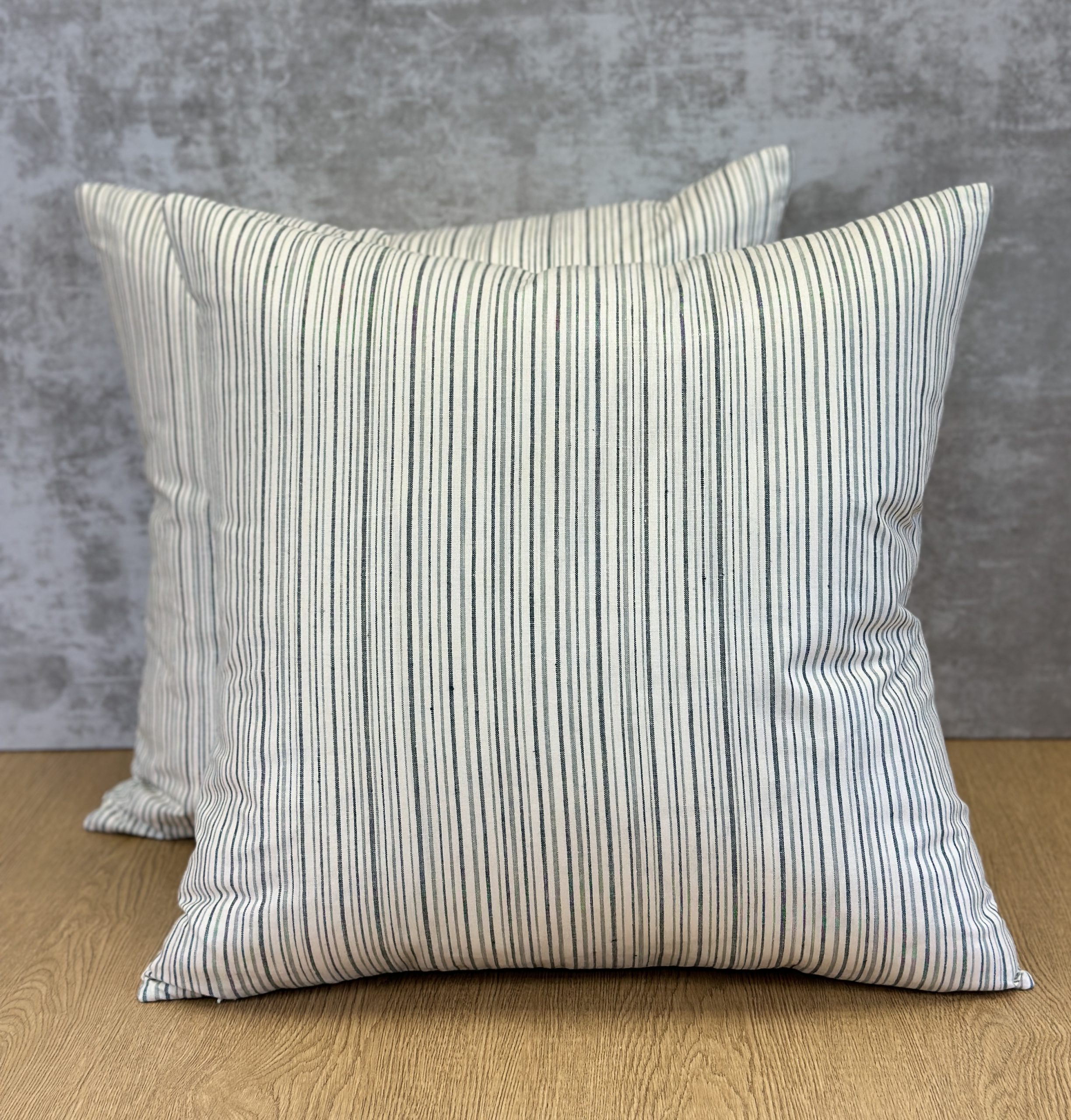 Rose Tarlow Matteo Pillows