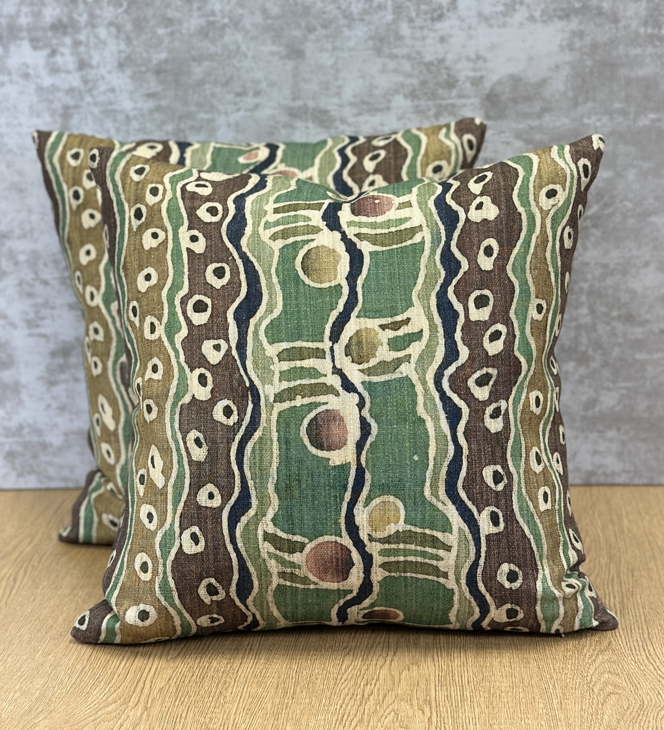 Robert Kime Russell Pillows