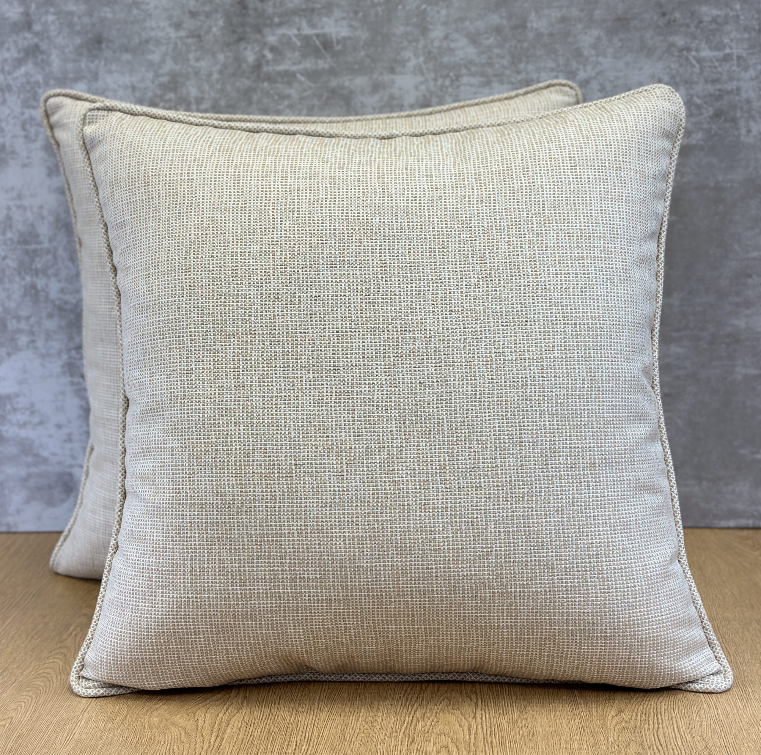 Rose Tarlow Cotswold Pillows