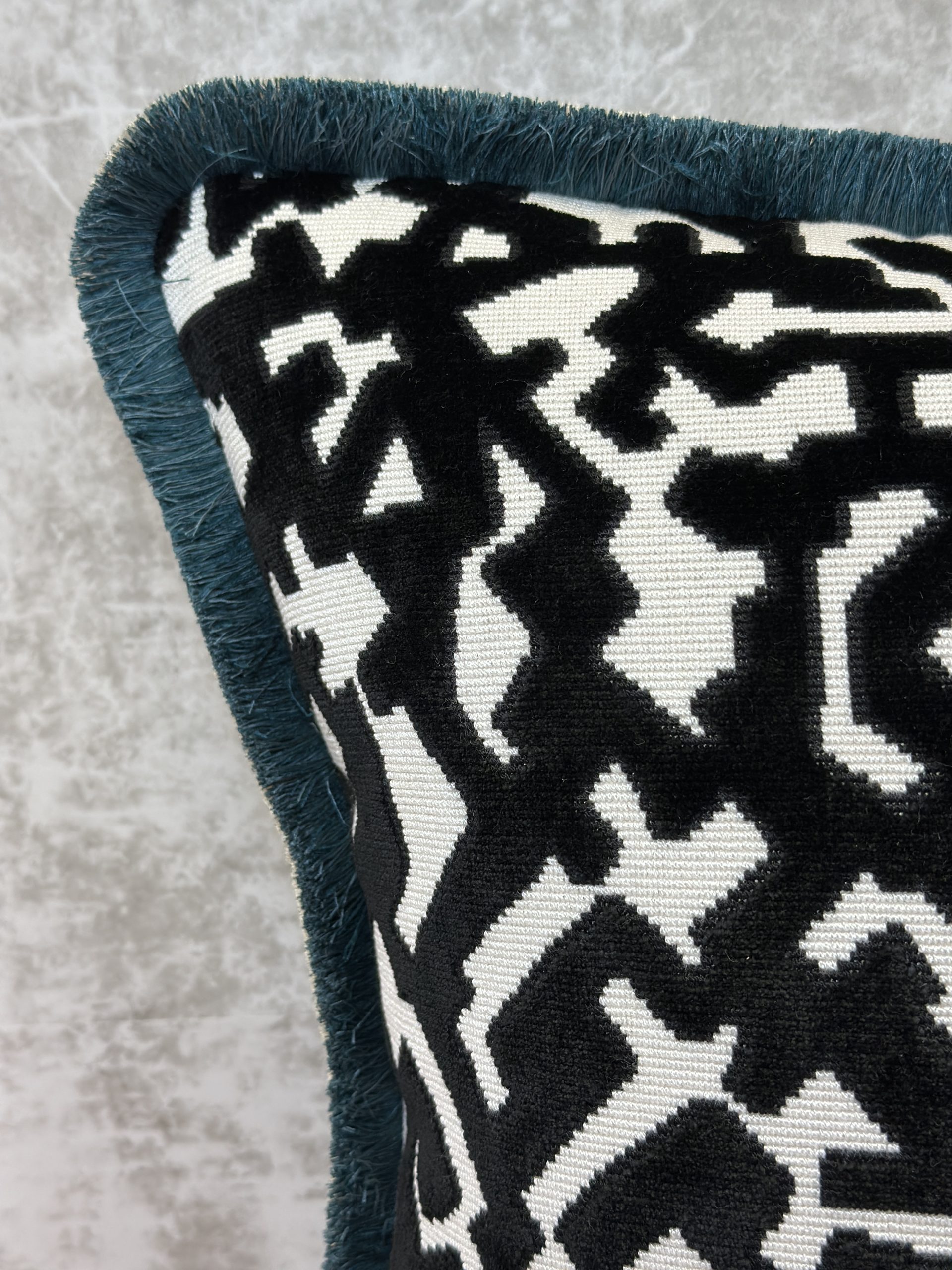 Zinc Bertrand Pillows