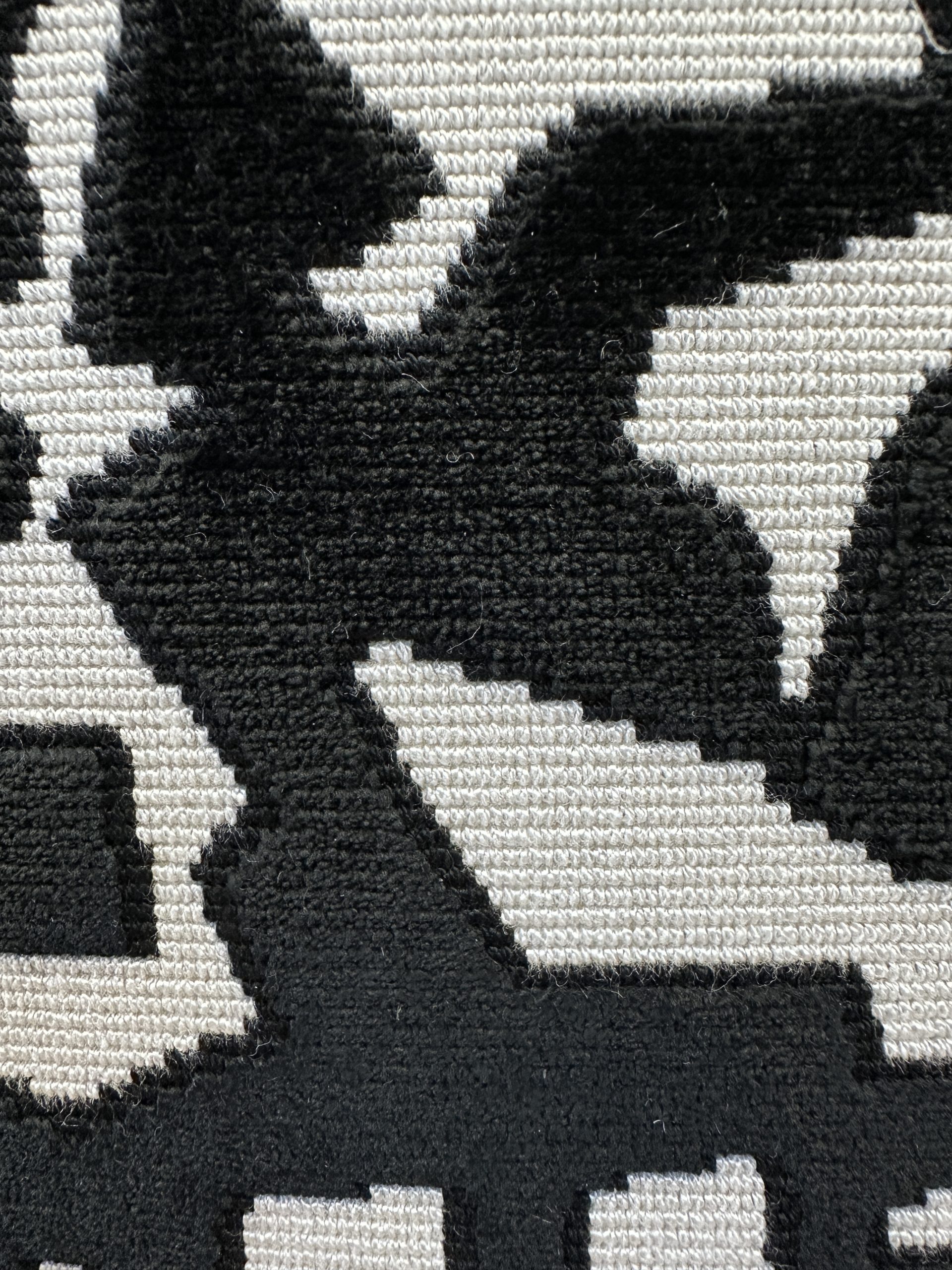 Zinc Bertrand Pillows