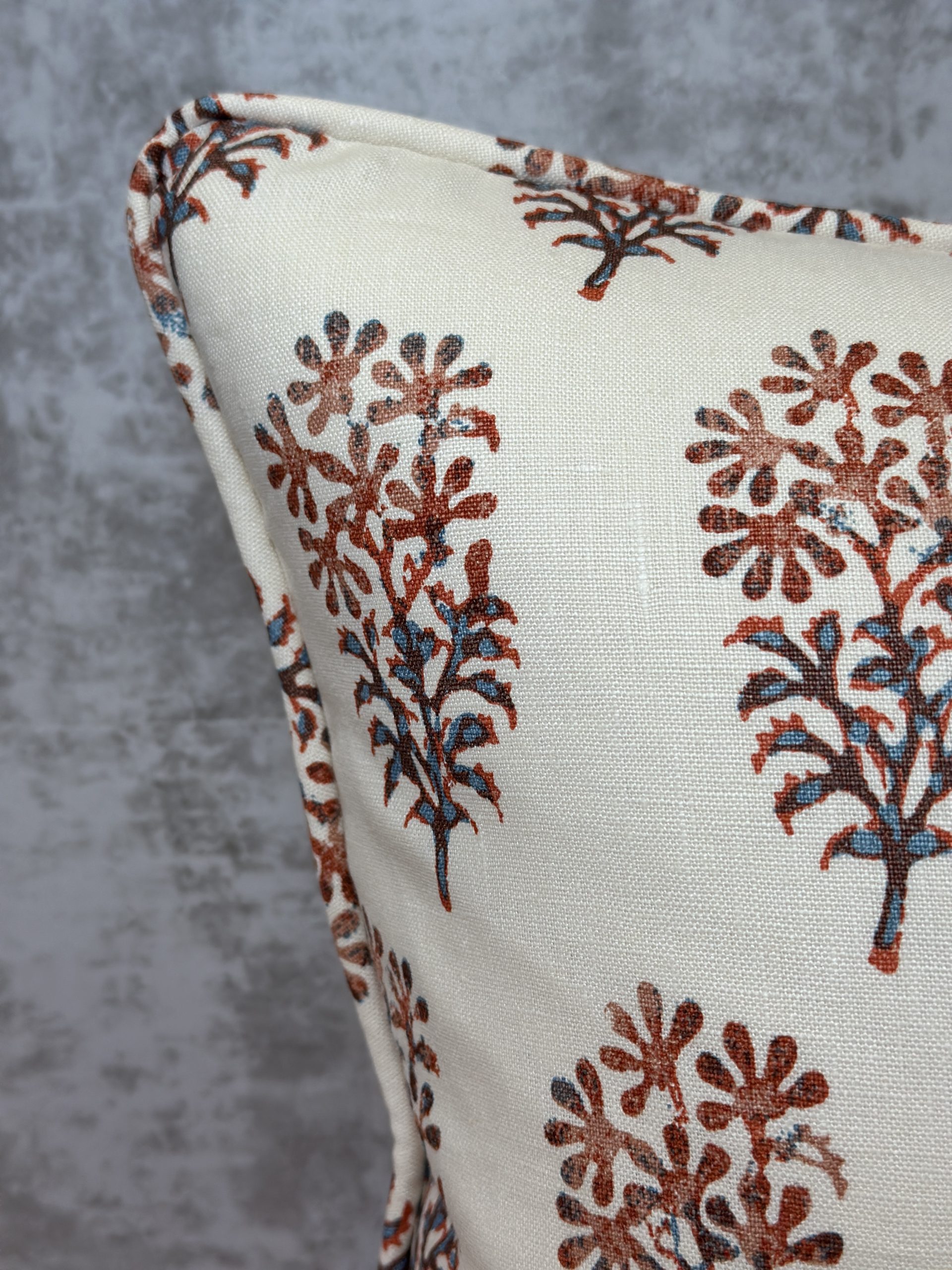 Namay Samay Alya Pillows