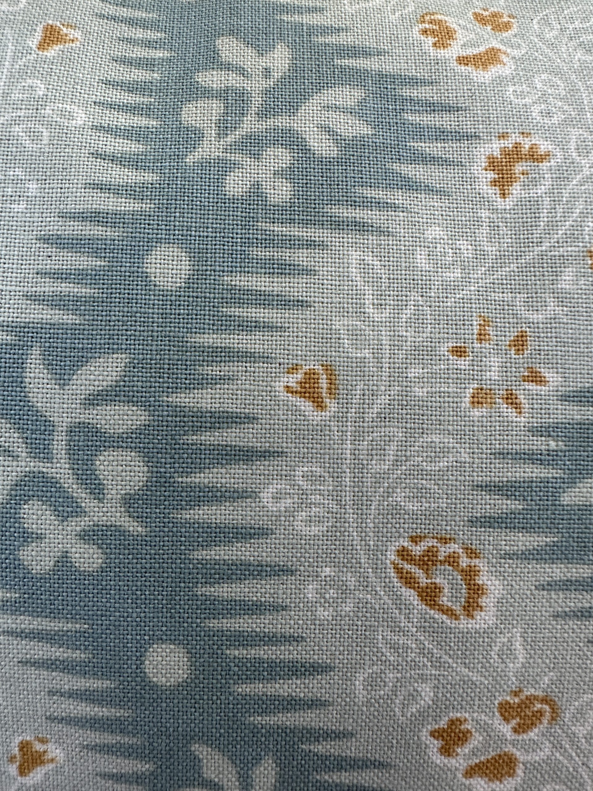 Fleurons D’Helene La Folie Pillows