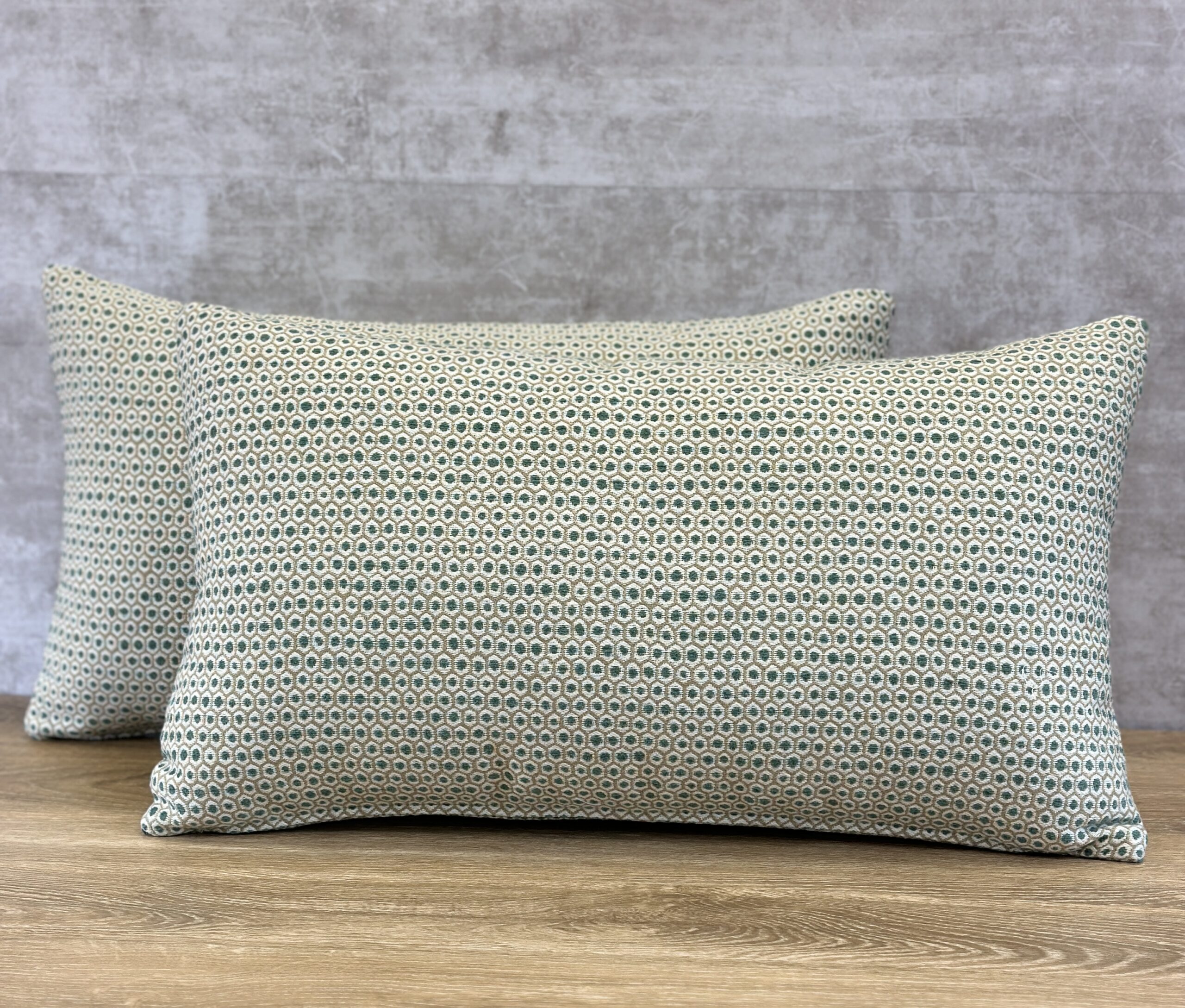 Kravet 37004 Pillows