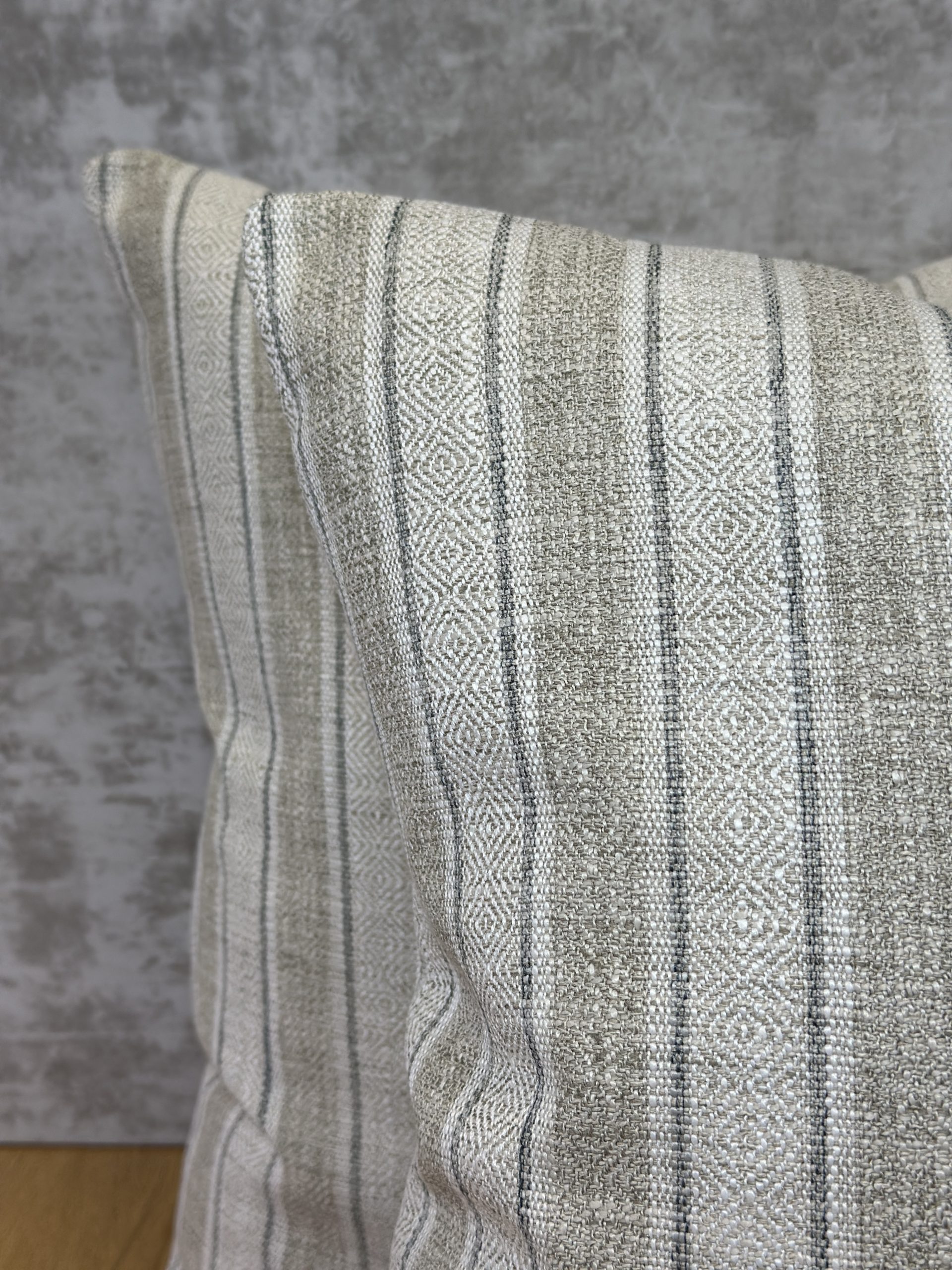 Magfabrics Rye Pillows