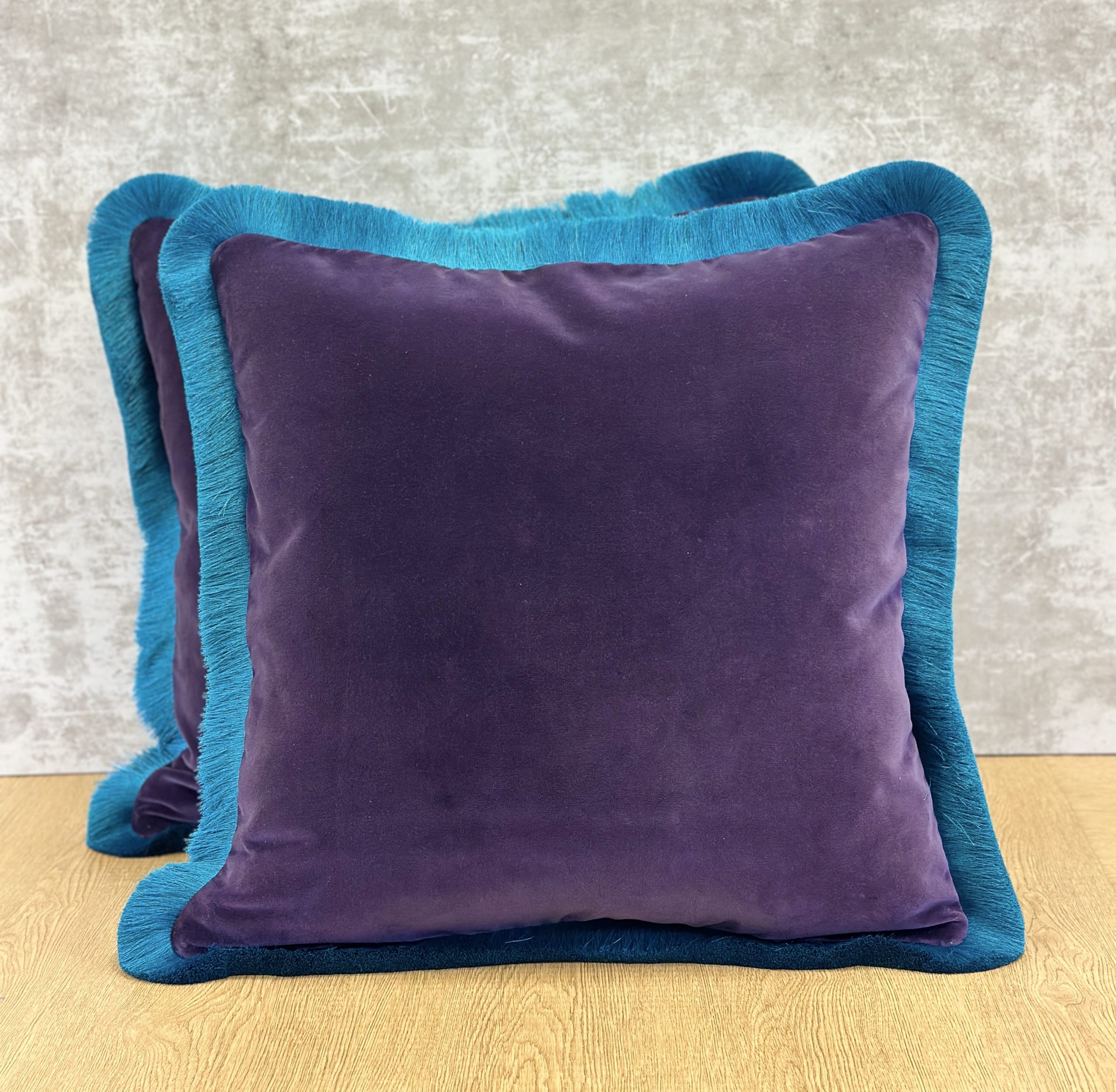 NA Velvet Pillows