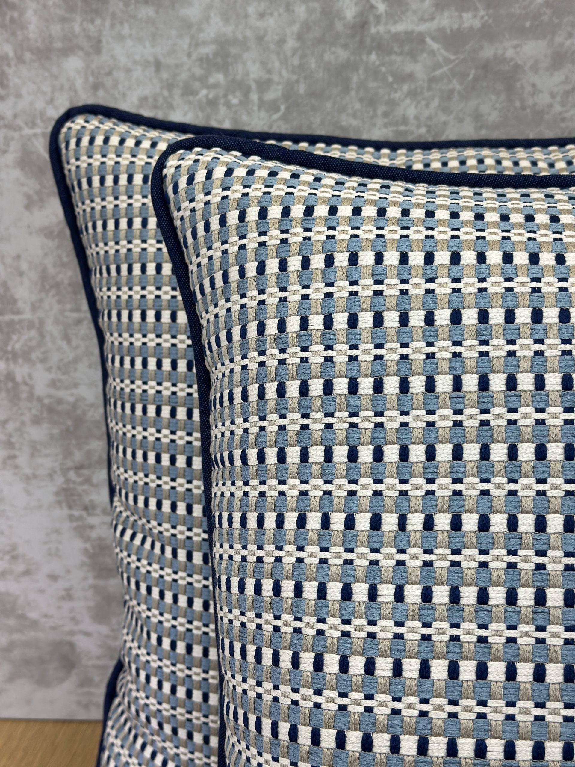 Pierrey Frey Tonnelle Pillows