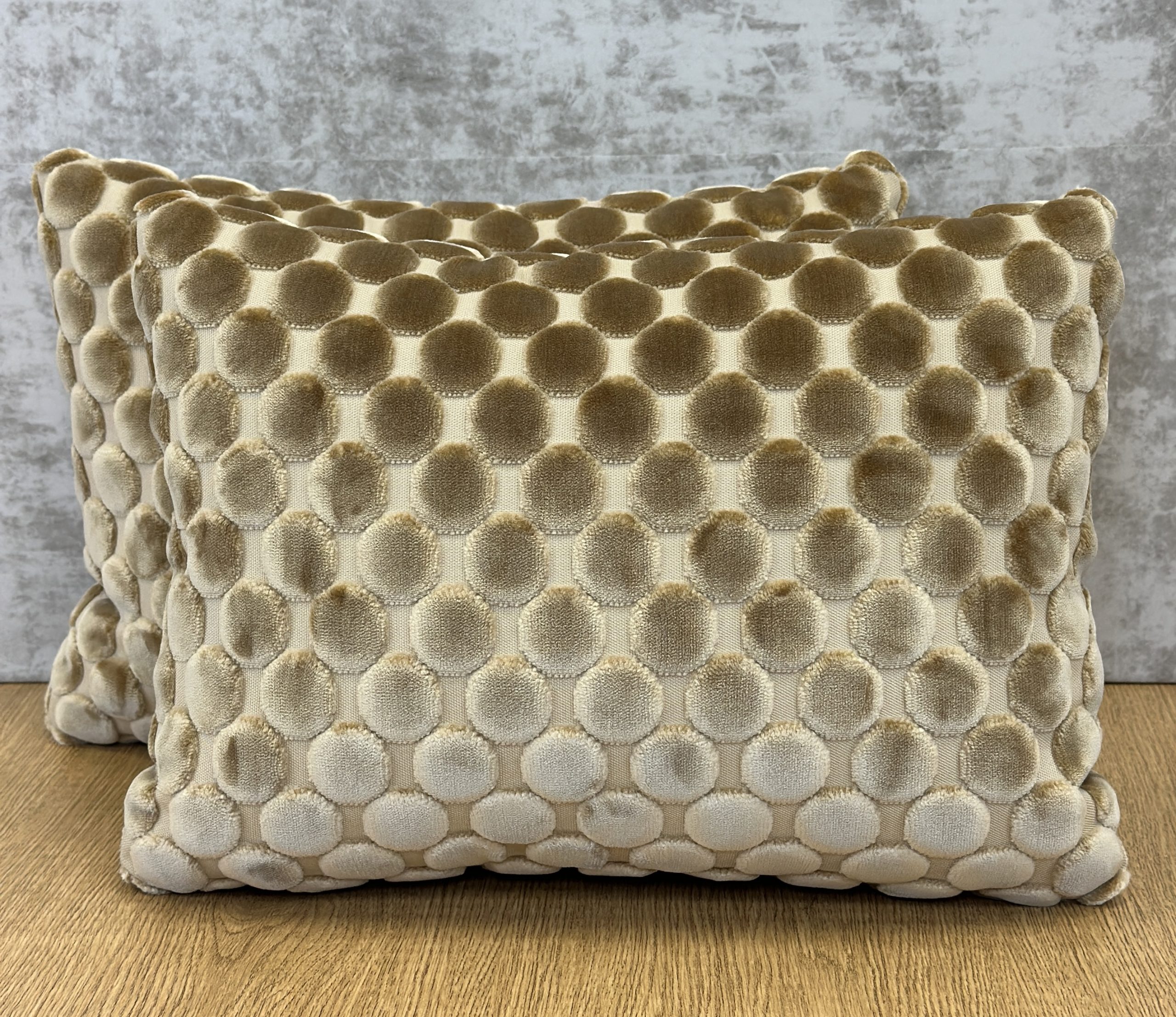 Kravet 37165 Pillows