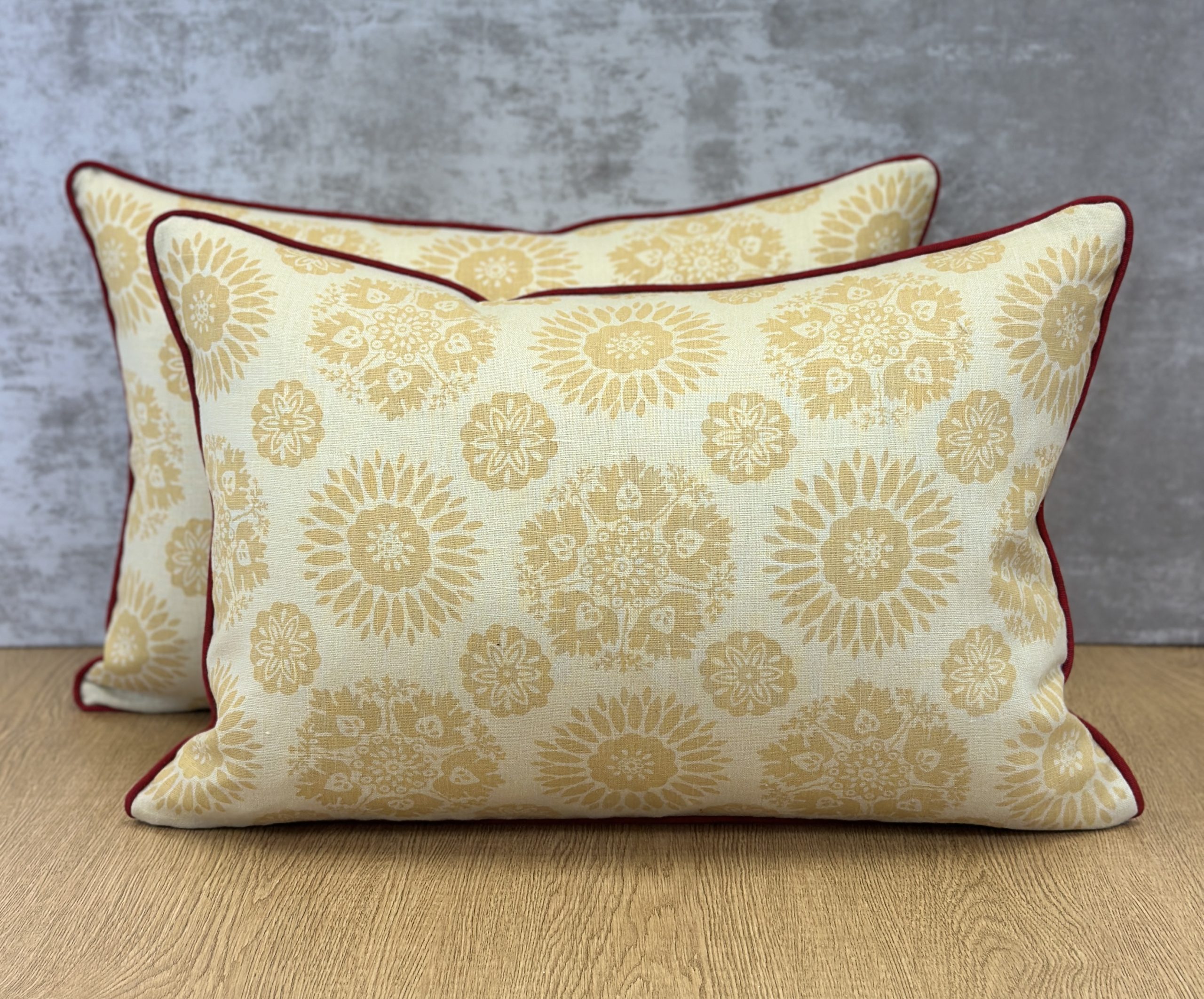 Kathryn Ireland Lola Pillows