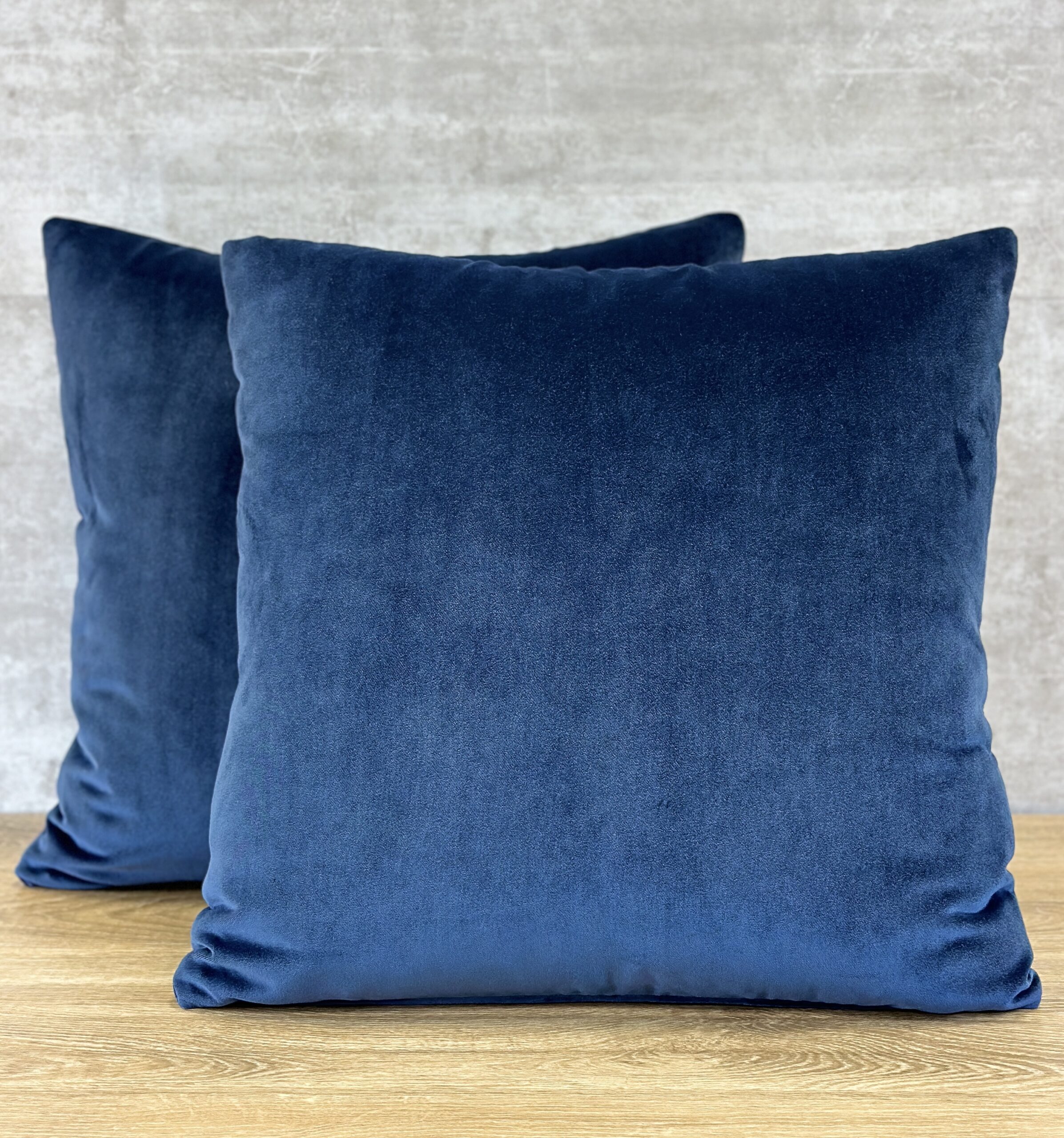 Carlucci City Velvet Reloaded Pillows