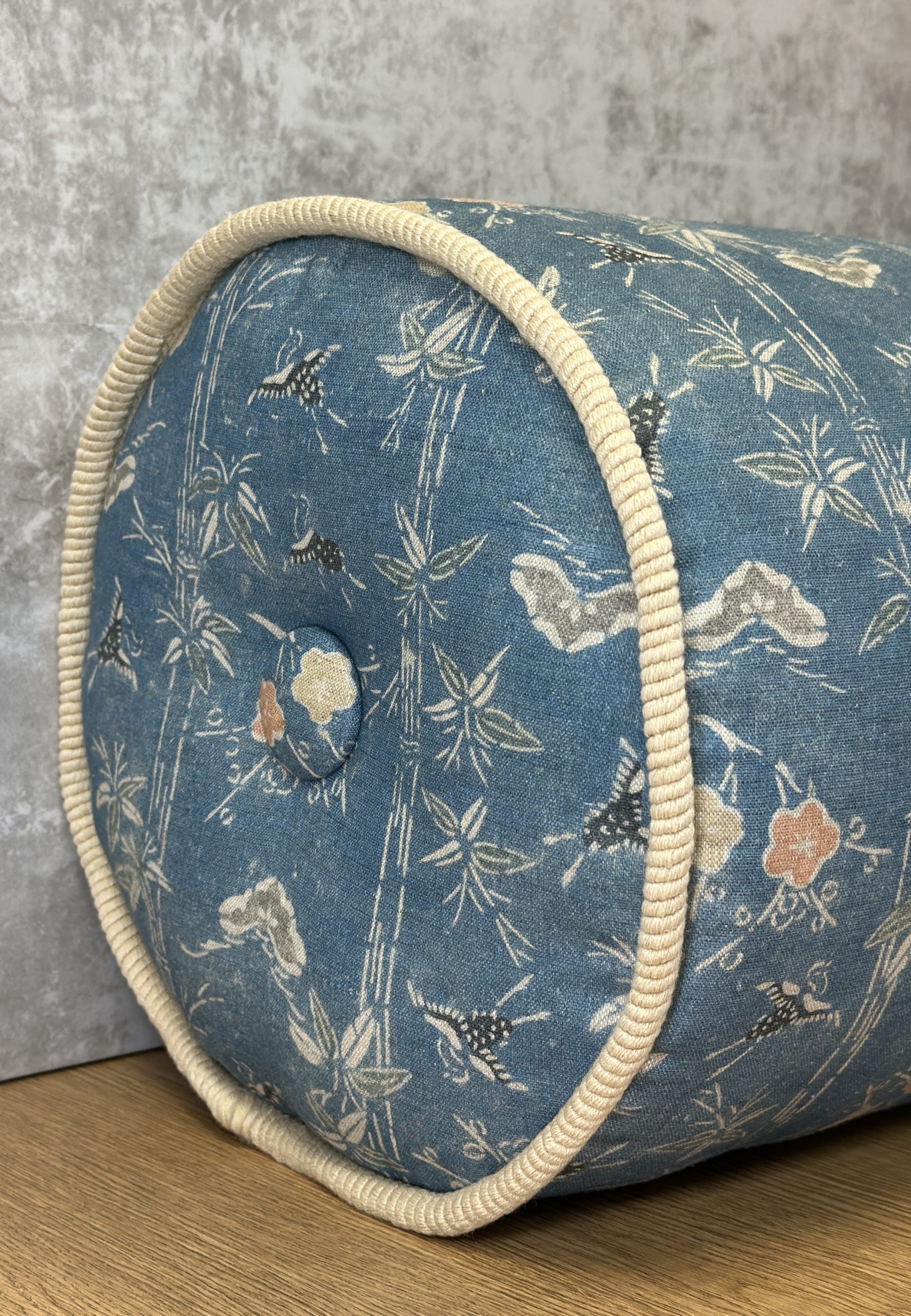 Robert Kime Takeyabu Pillows