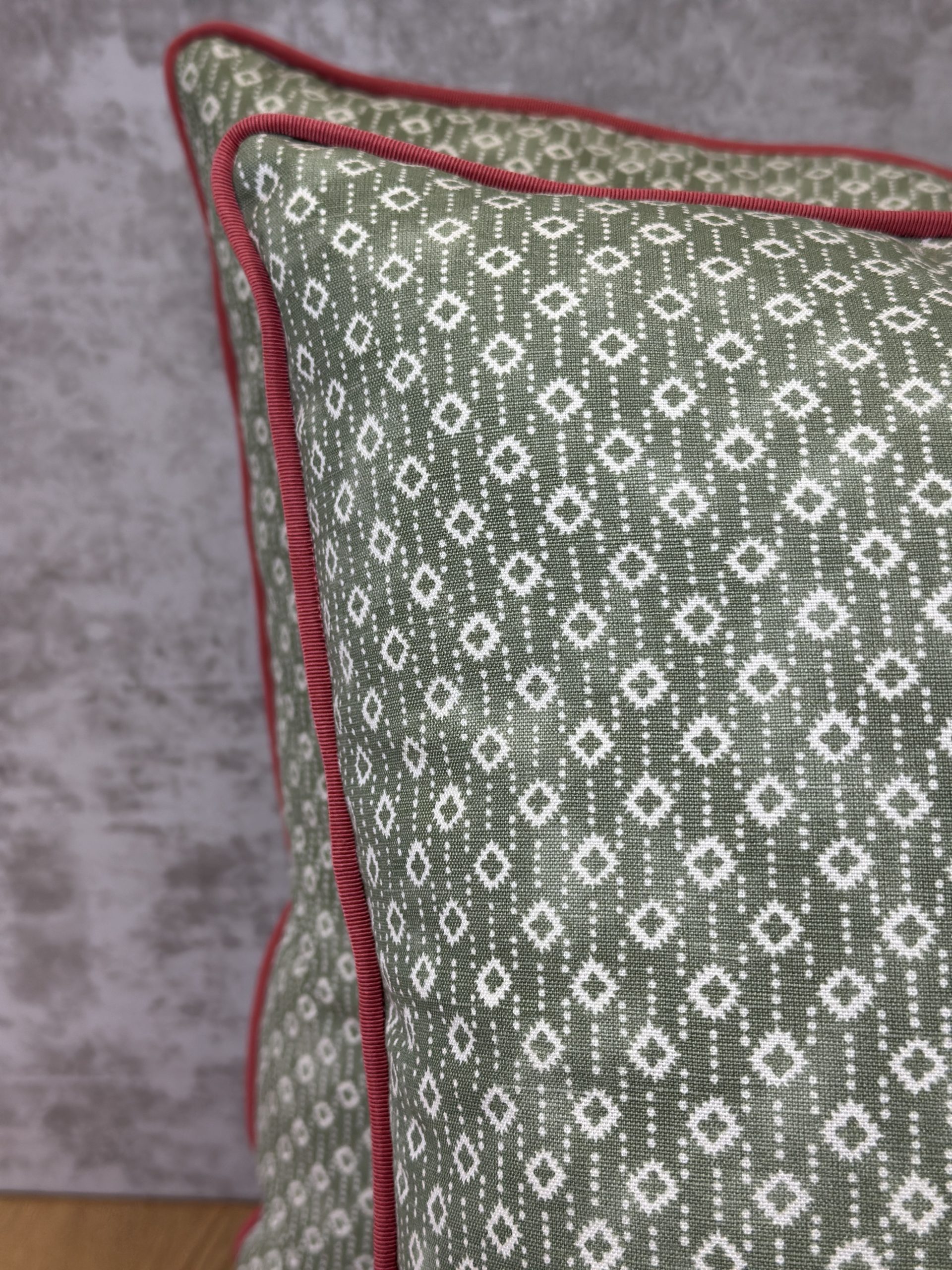 Chelsea Textiles Raindrops Pillows