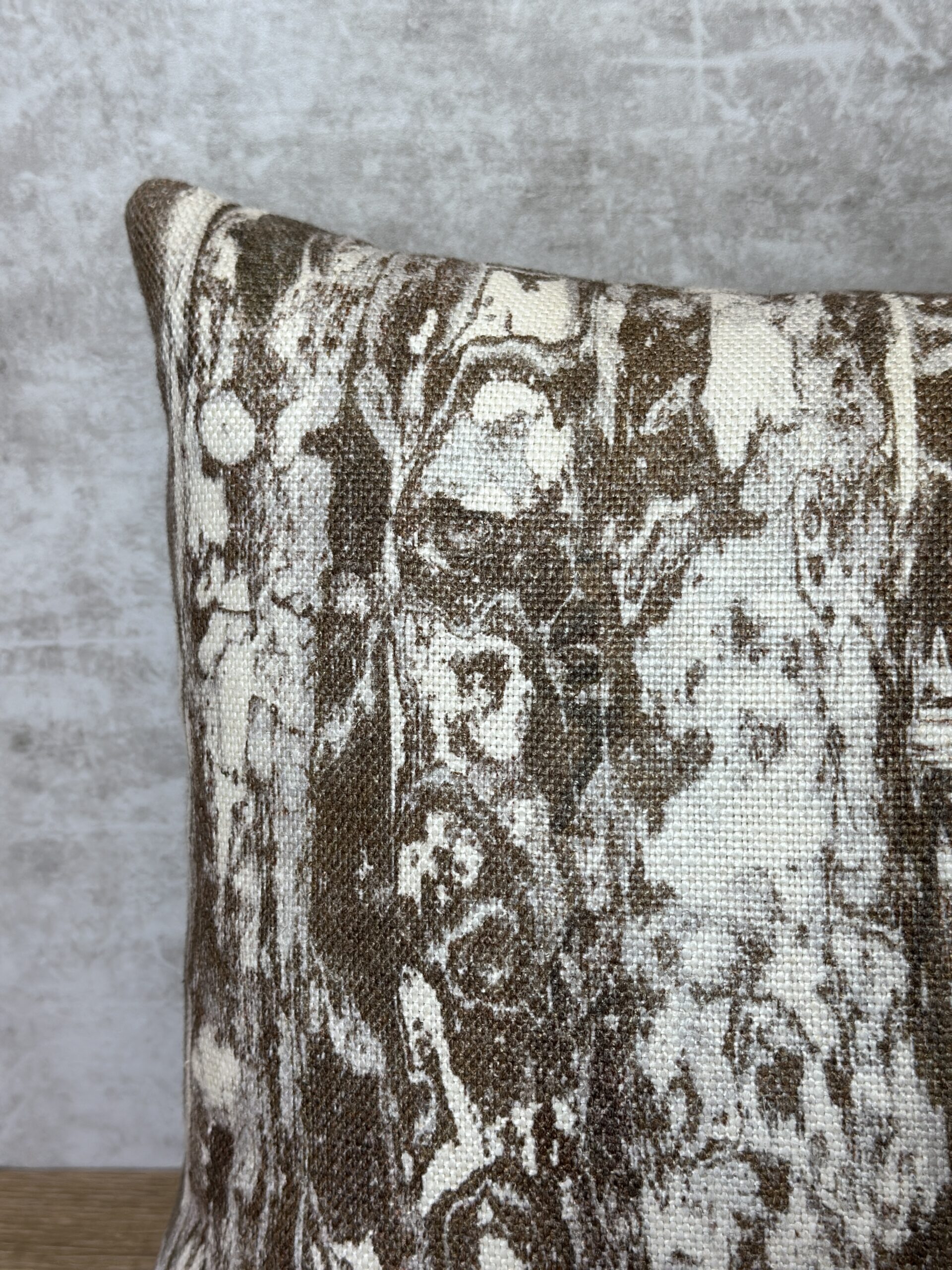 Holly Hunt Formation Pillows