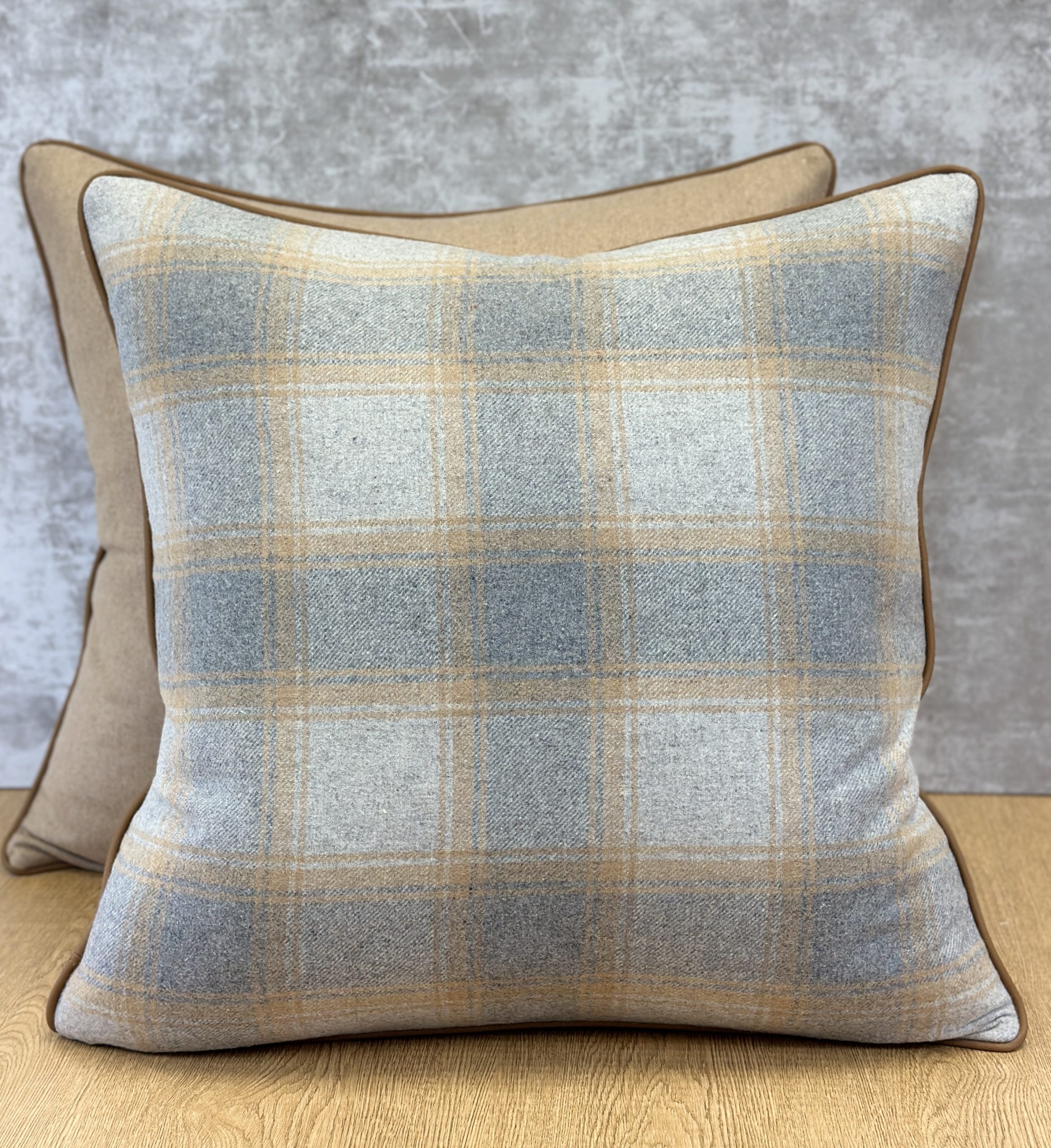 Pindler Fiona Pillows