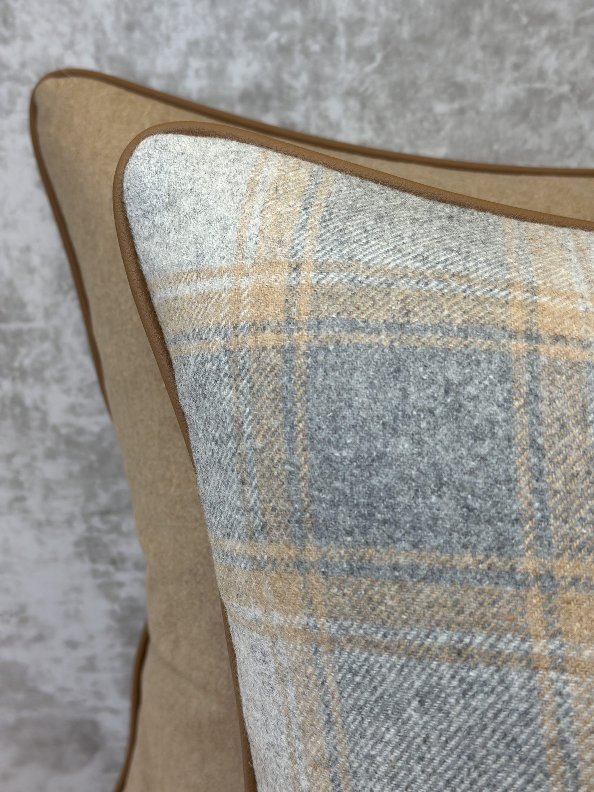 Pindler Fiona Pillows