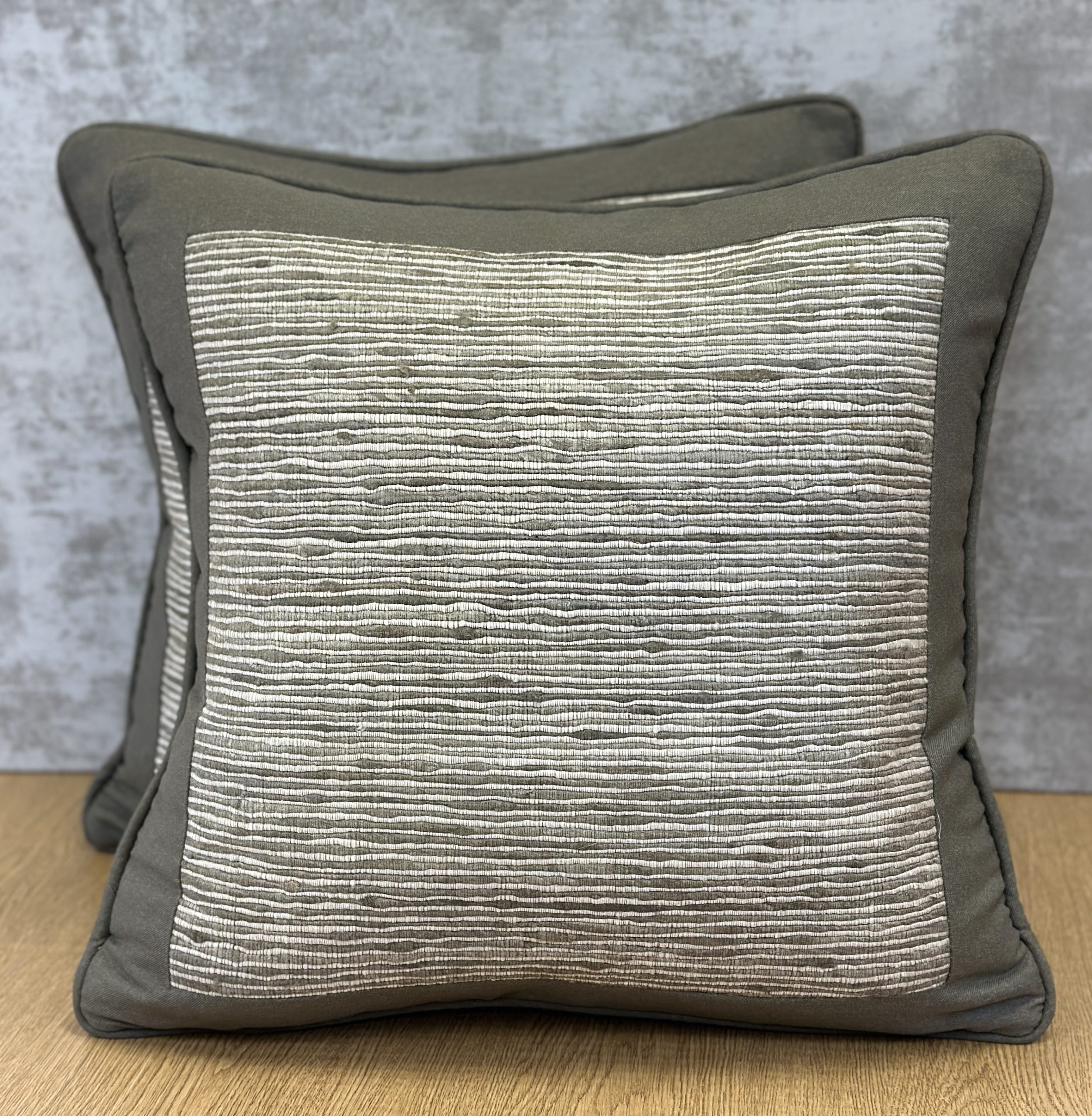 CMO Paris Soie Cotelee Pierre Pillows