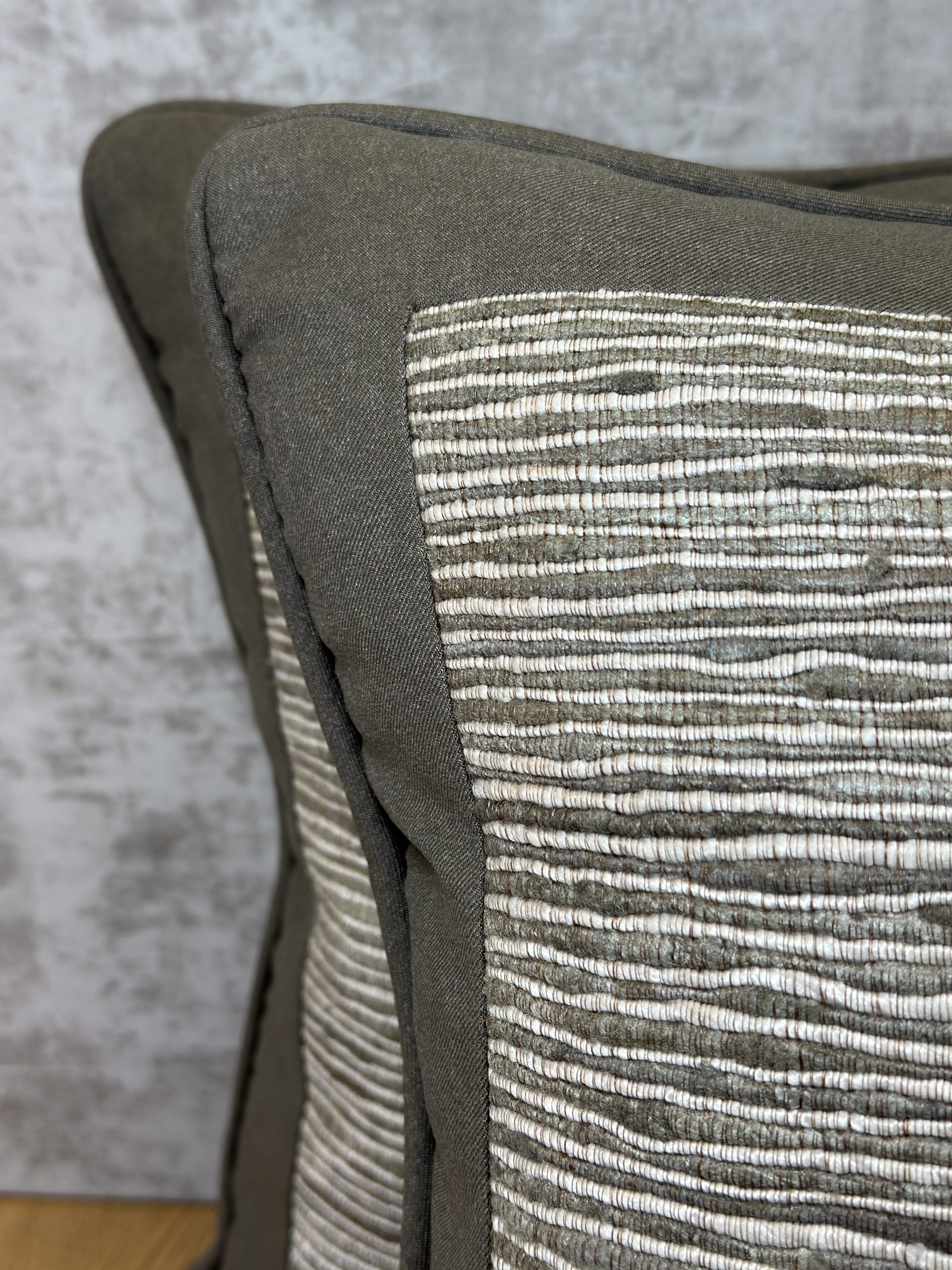 CMO Paris Soie Cotelee Pierre Pillows