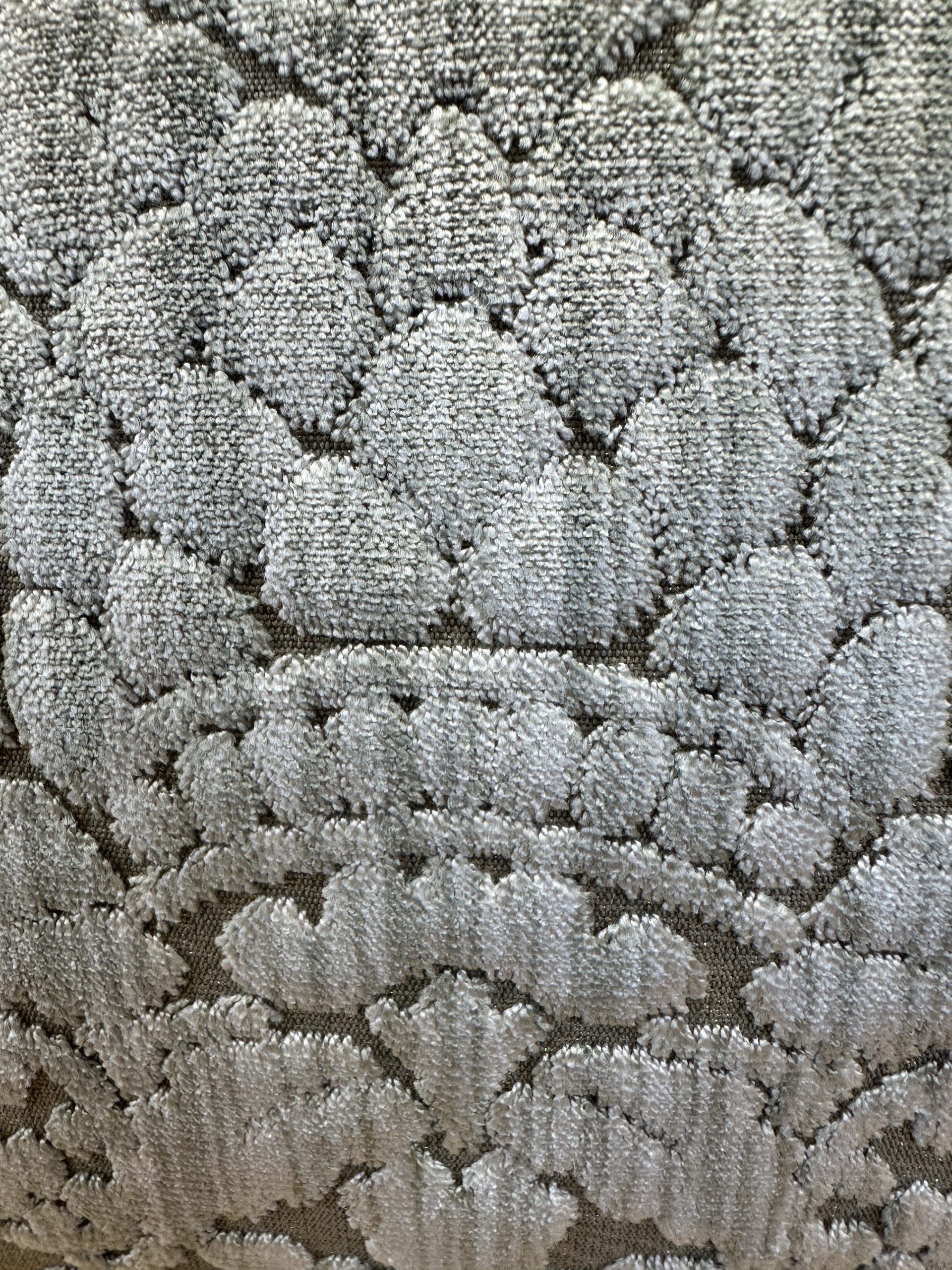 Luigi Bevilacqua Velluto Pillows