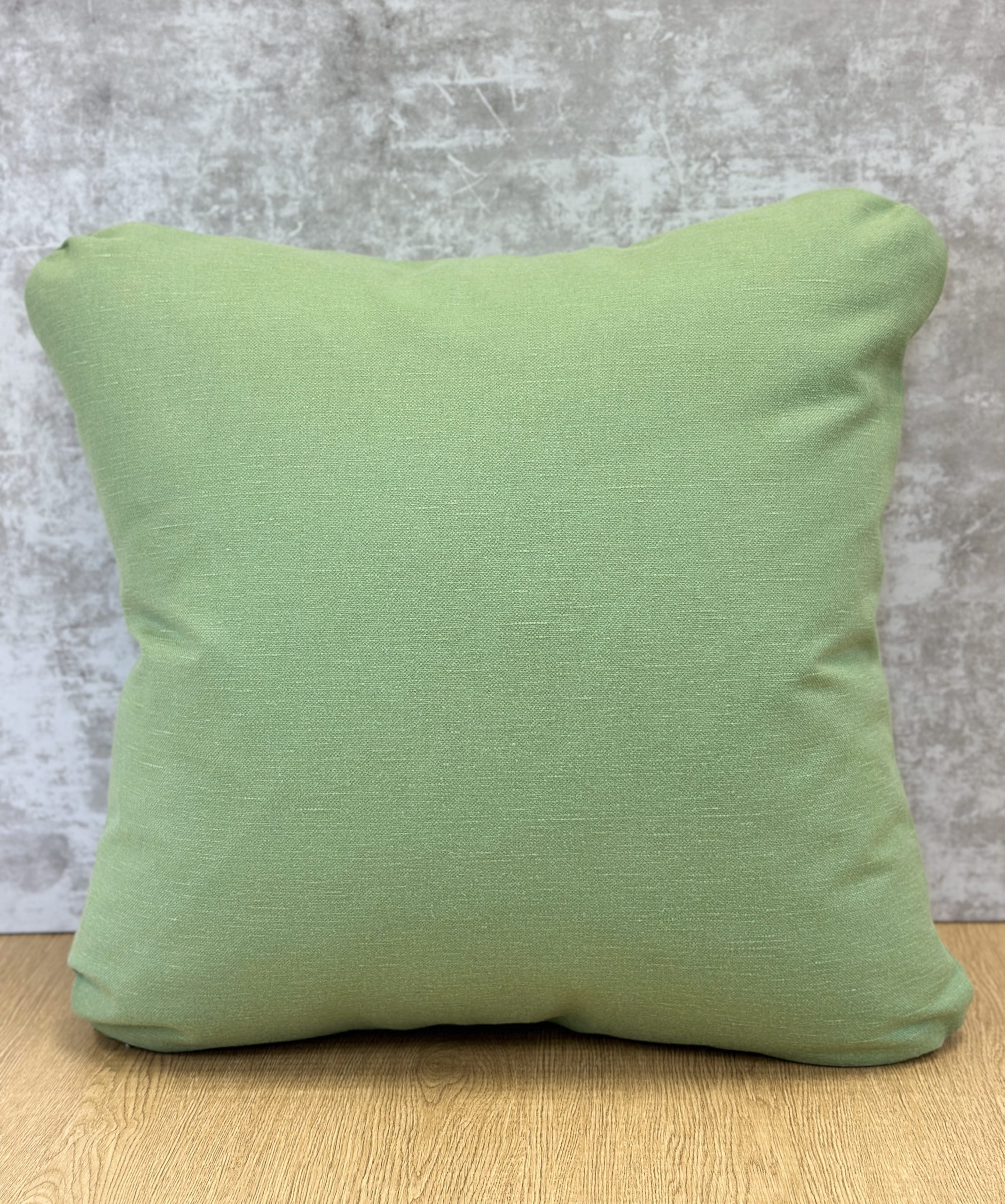 Fabricut Lennox Pillows