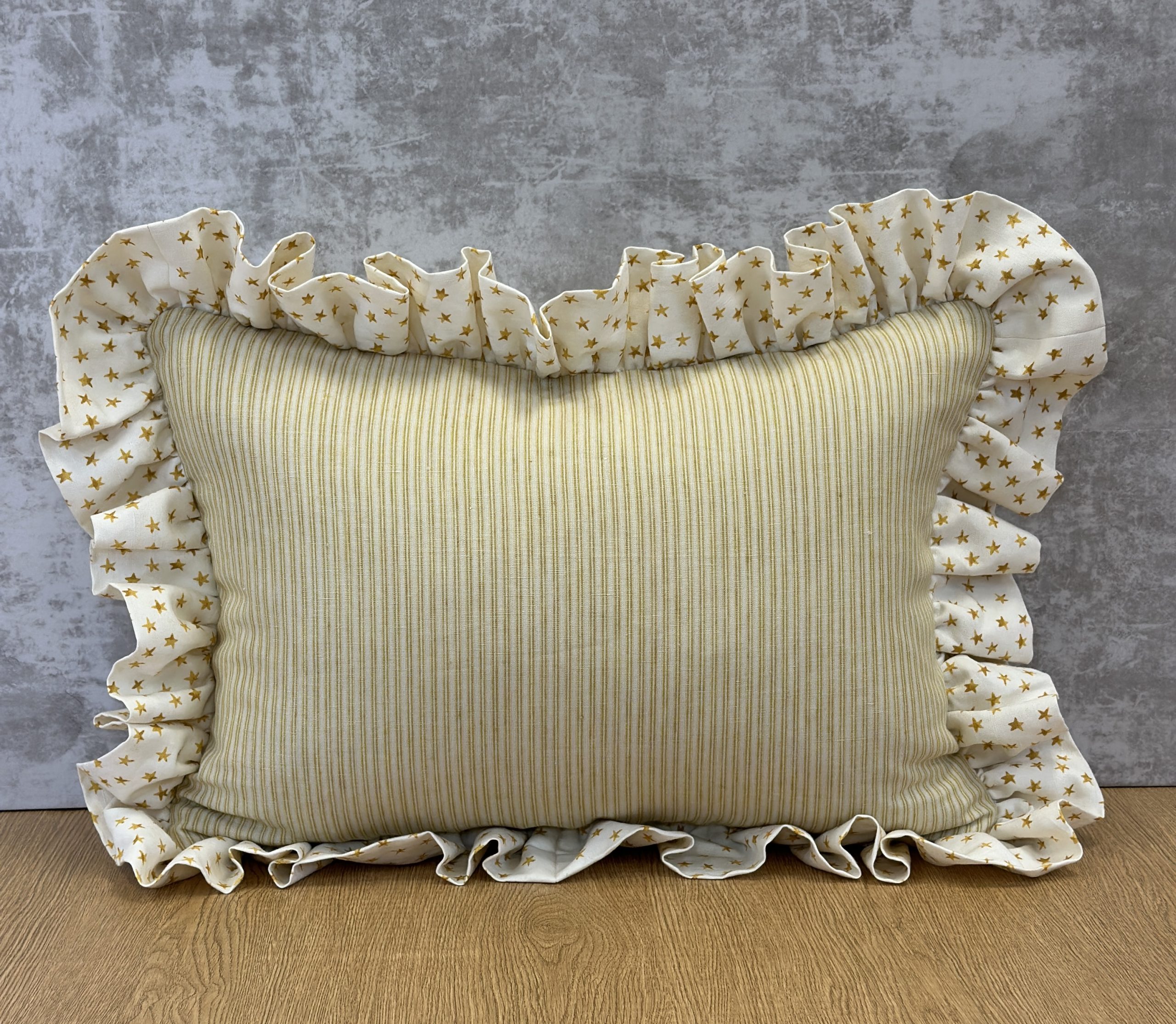 Classic Cloth Eleanor Pillows
