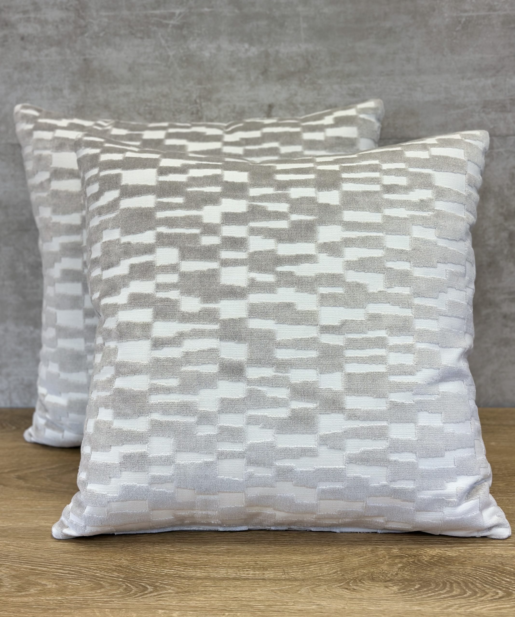 Kravet Mod Velvet Pillows