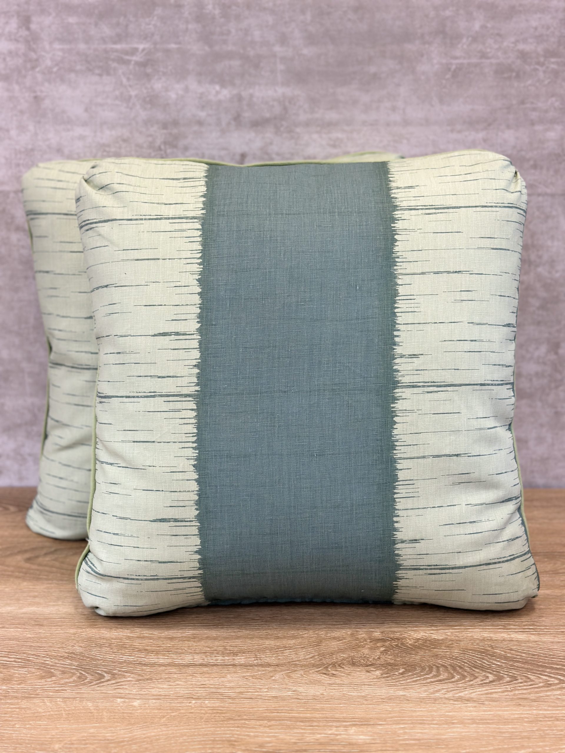 KATHRYN IRELAND IKAT STRIPE Pillows