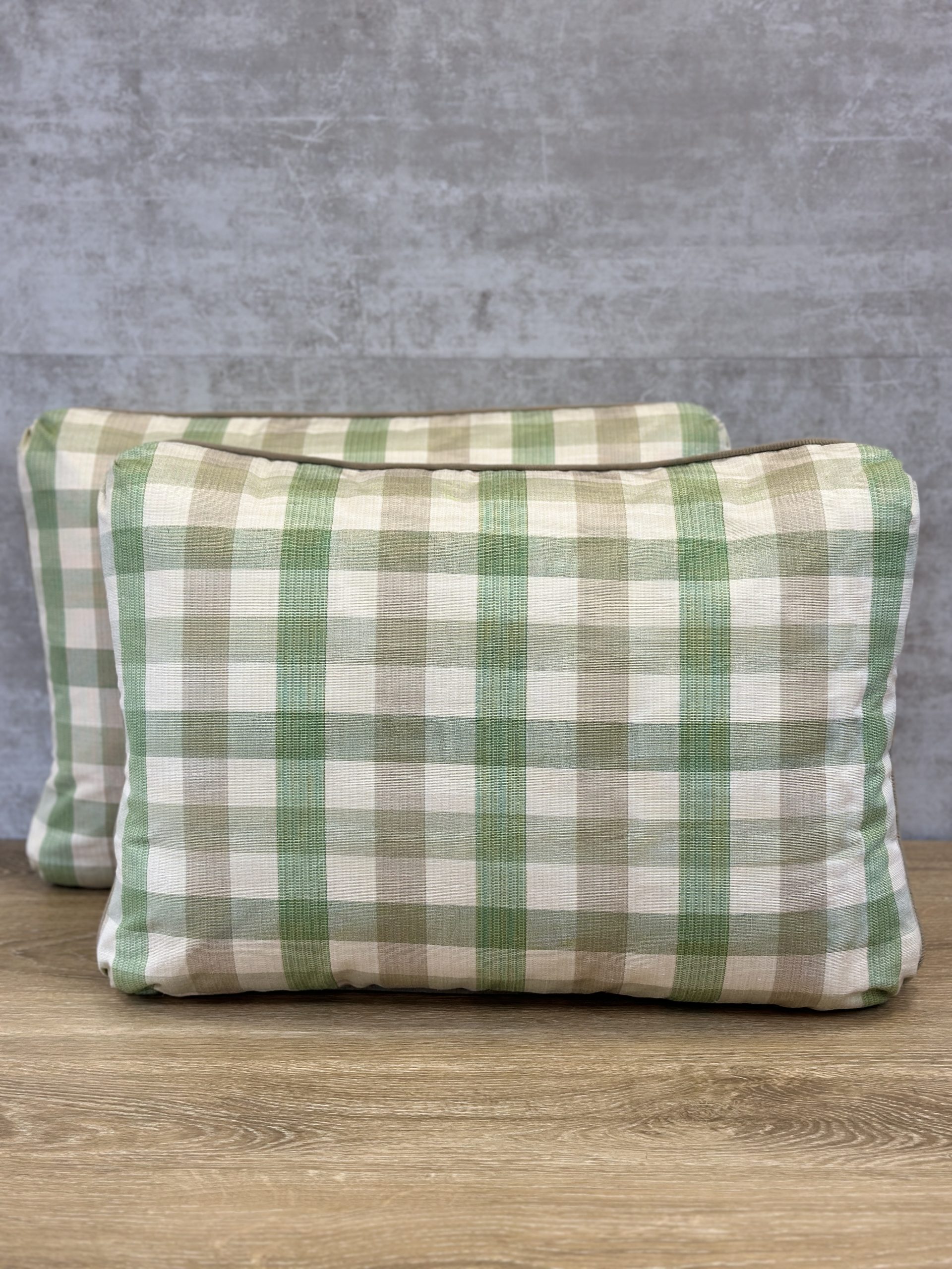 COWTAN & TOUT BELGRAVE CHECK GREEN Pillows