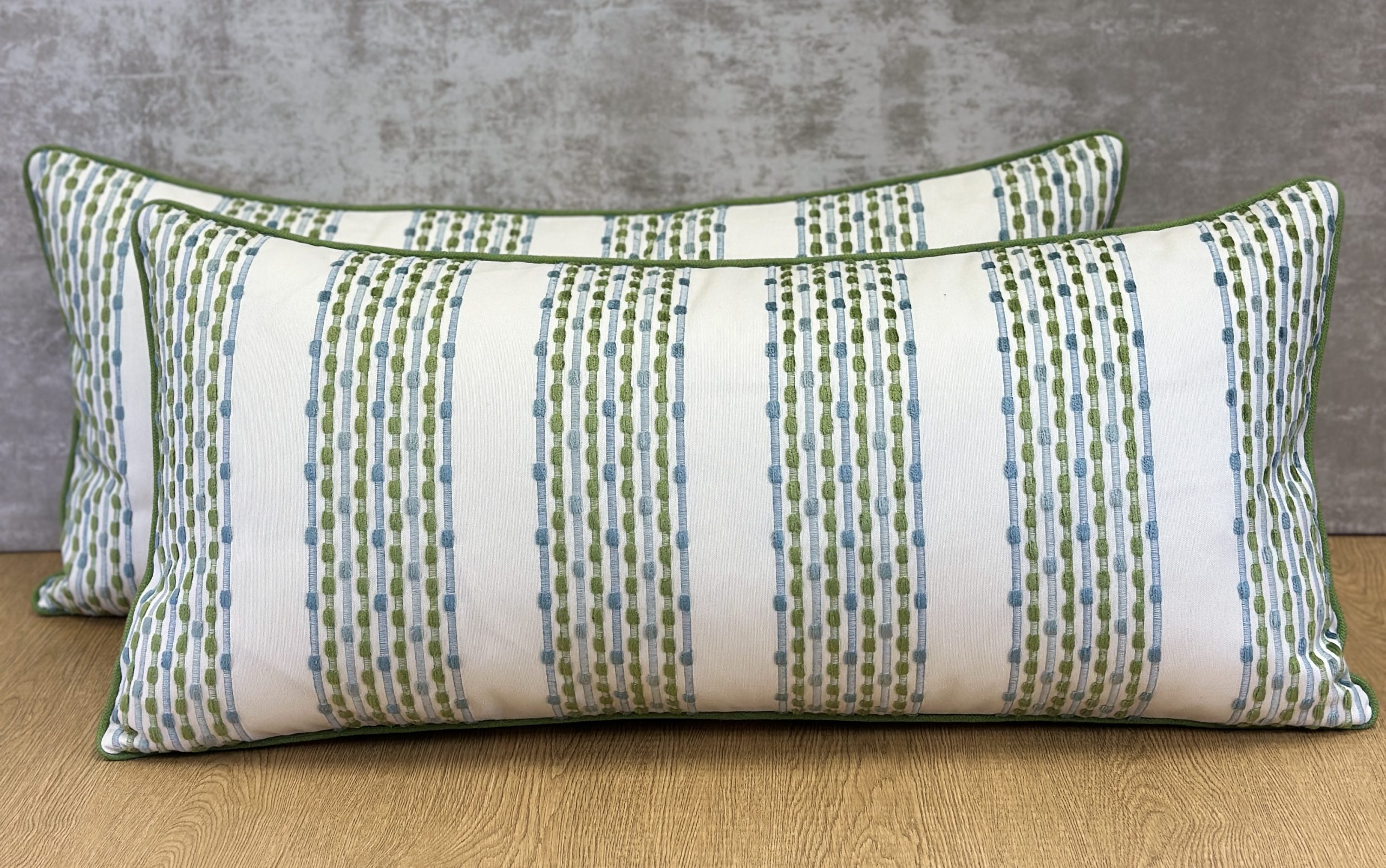 Kravet 37154 Pillows