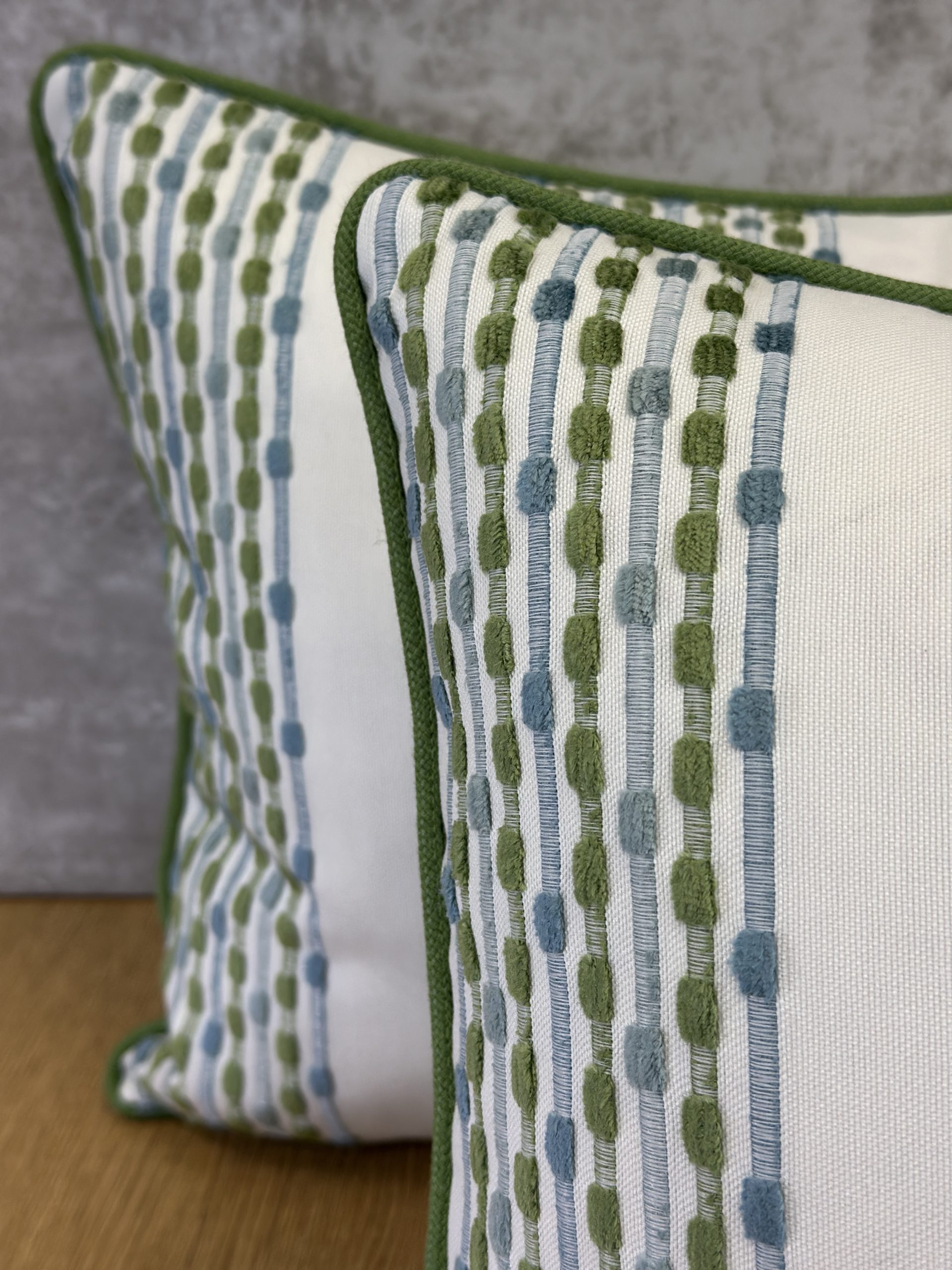 Kravet 37154 Pillows