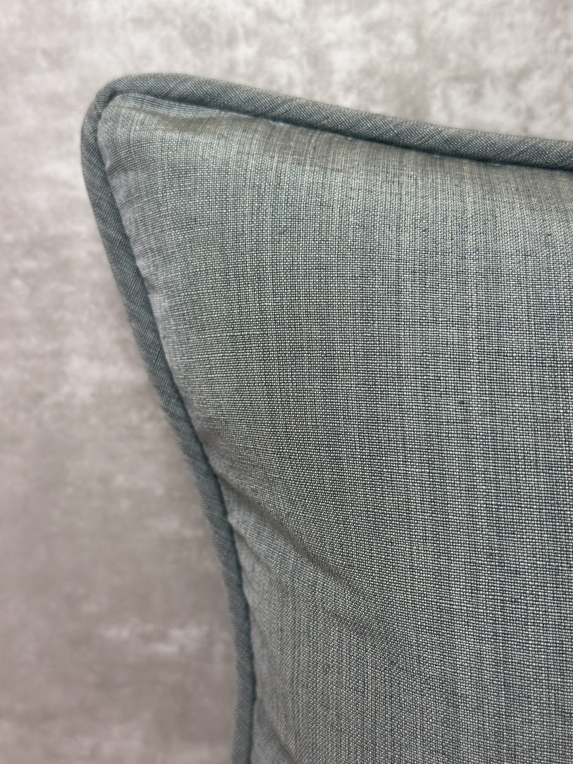 Rose Tarlow Como Pillows